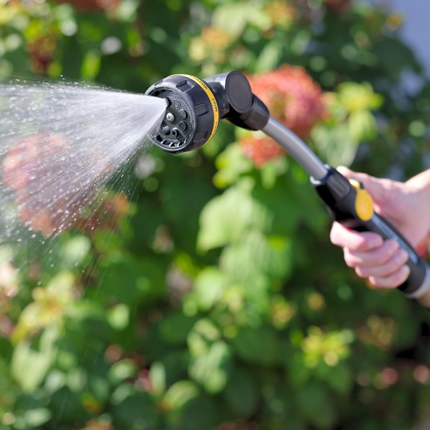 16″ Pivoting Watering Wand 8 Spray Patterns Metal Hose Nozzle Black Yellow