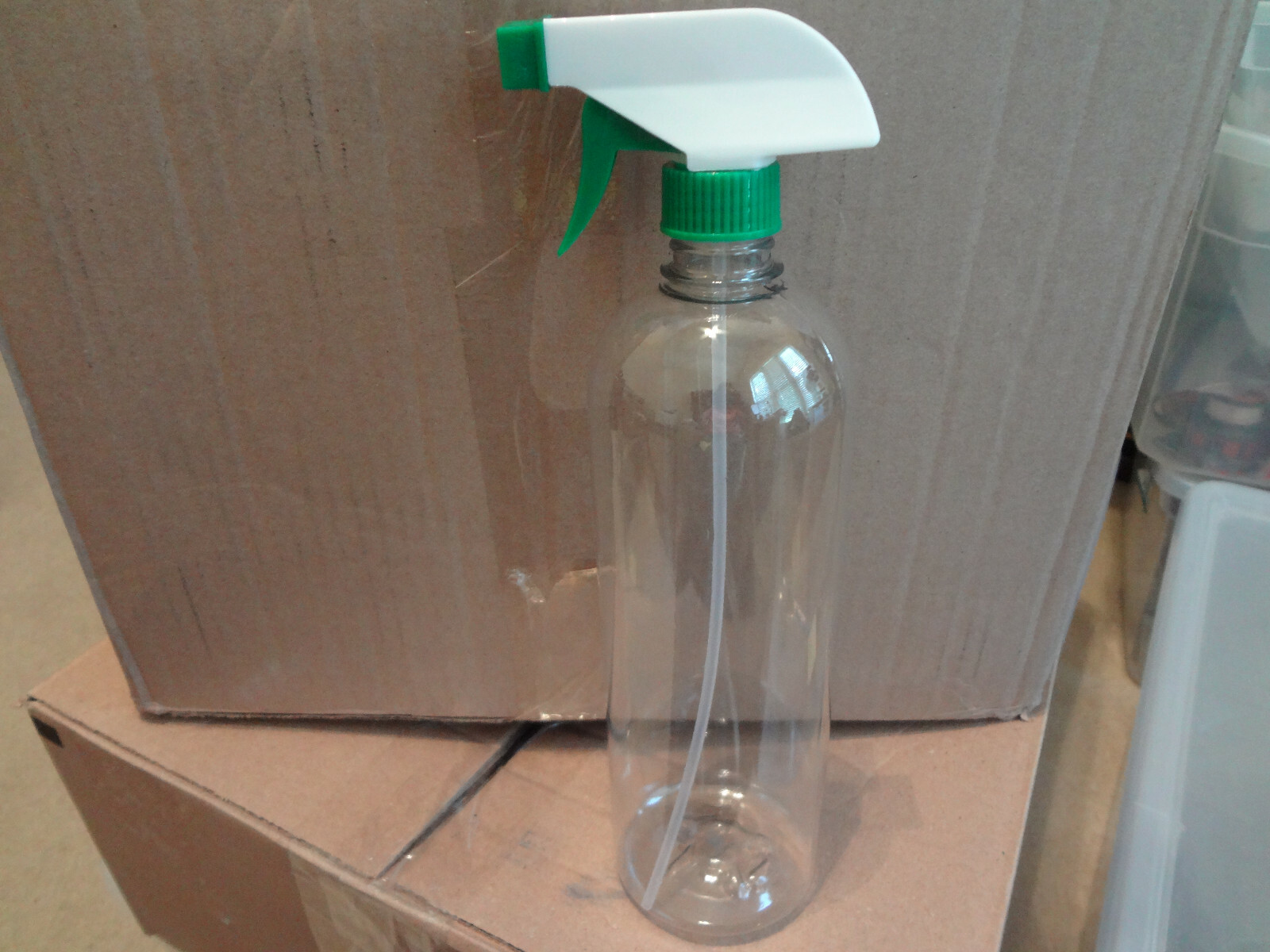 Clear Plastic 24 oz. Spray Bottle – Box of 30 Bottles
