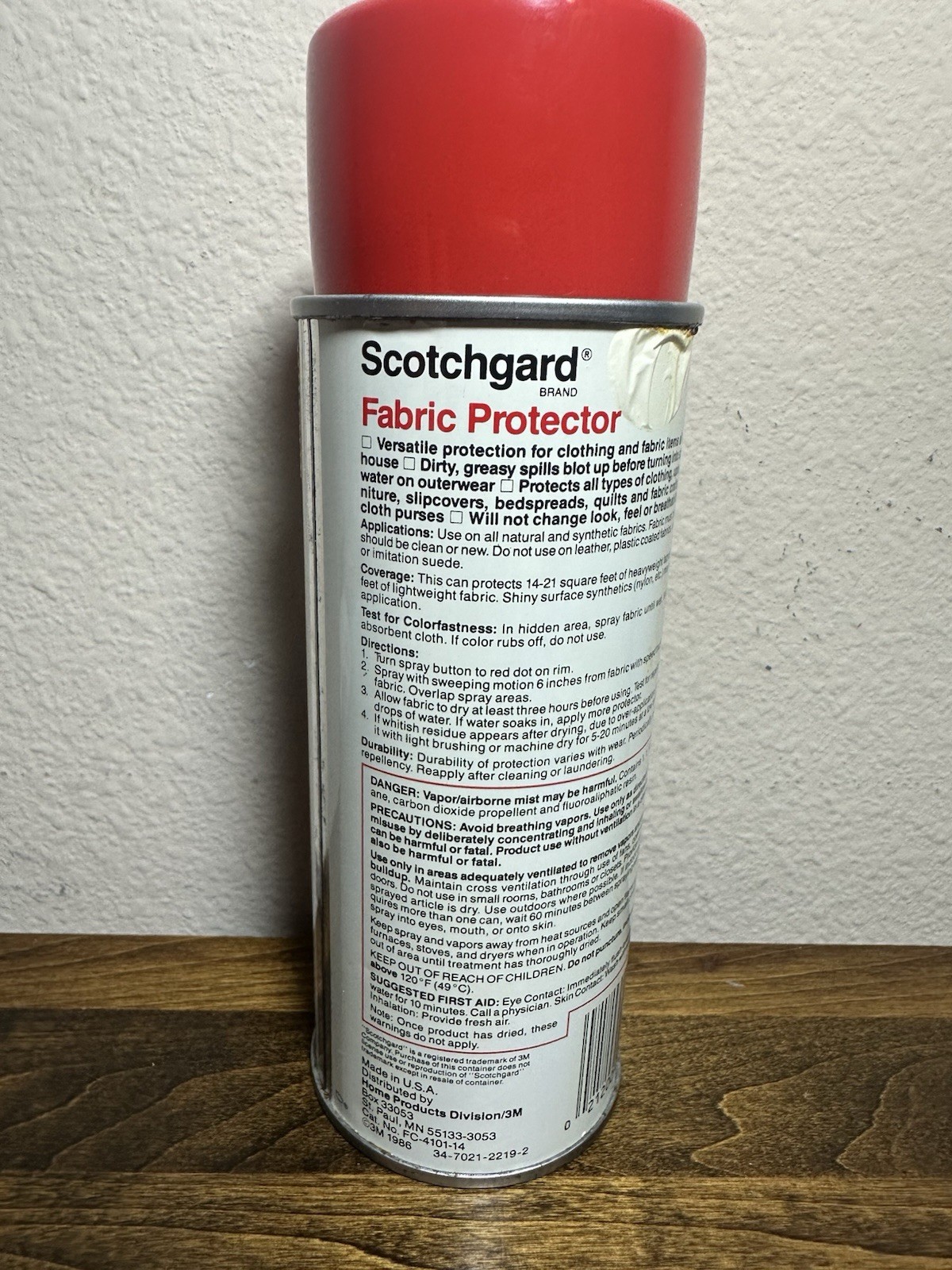 New Scotch Gard Fabric Protector Repels Spills Upholstery & Fabrics 14 oz 1980’s