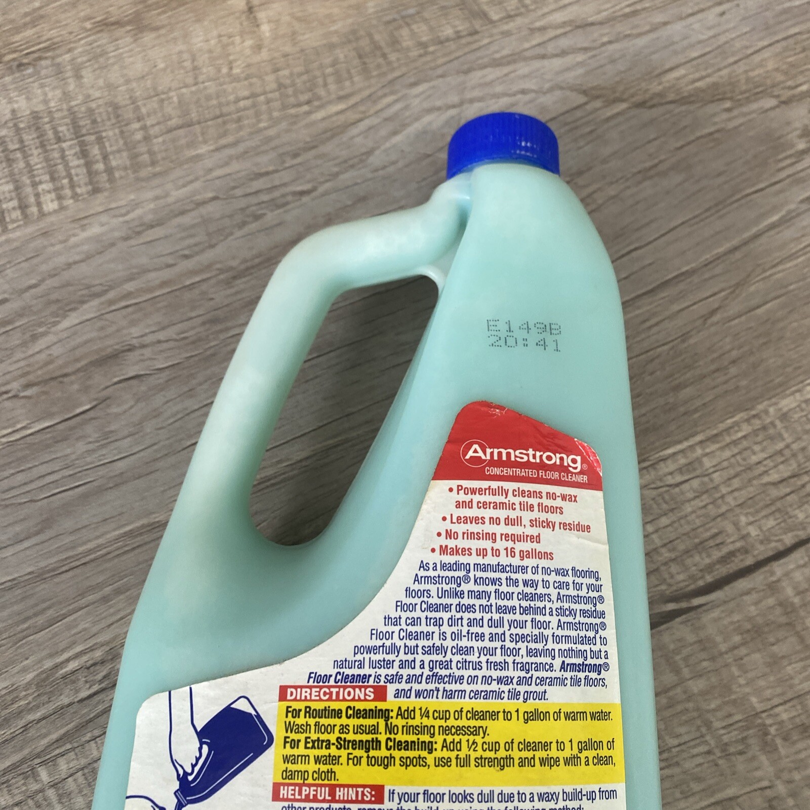 Armstrong Concentrated Floor Cleaner No Sticky Residue SC Johnson 32 Oz
