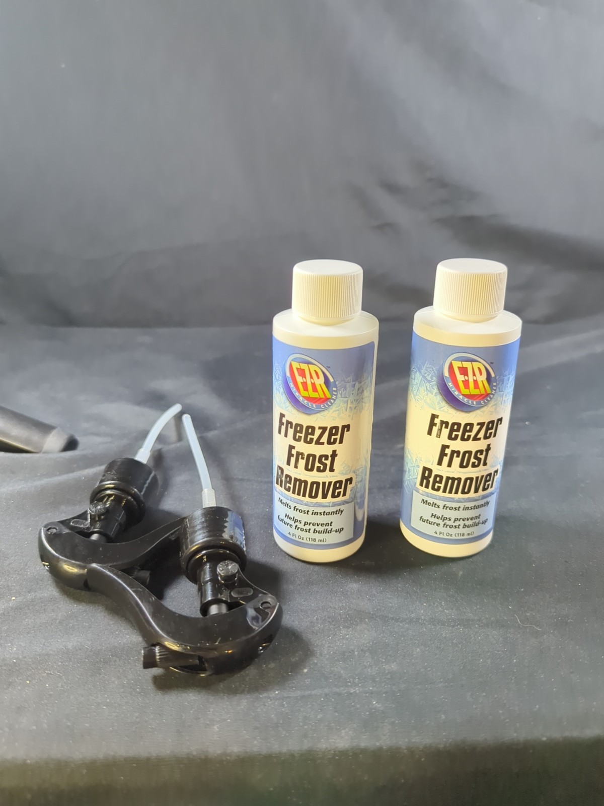 Lot of 2 EZR Miracle Cleaner Freezer Frost Remover W 2 Sprayer Noz 4 fl oz each