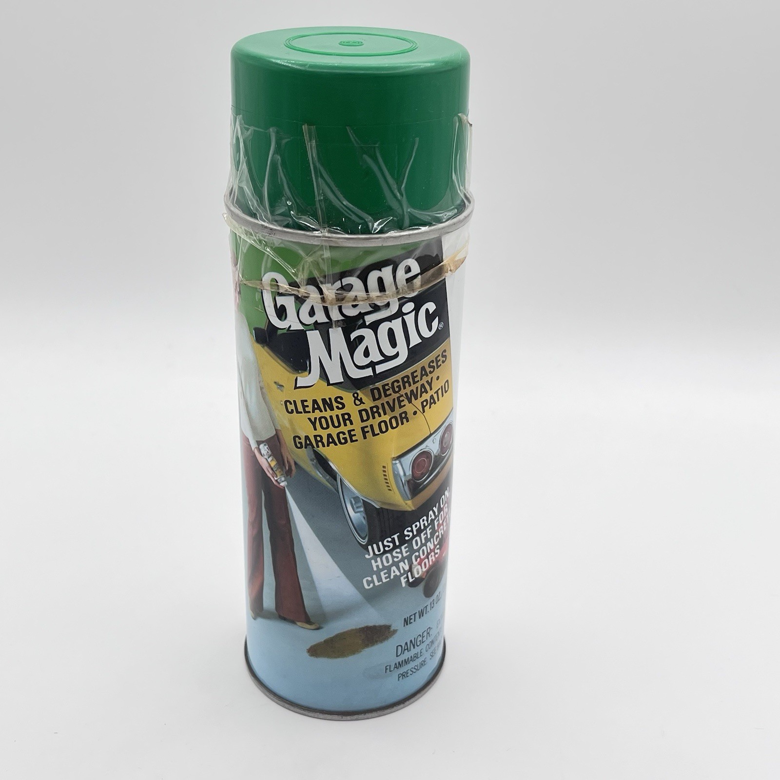 Vtg Garage Magic Spray Cleaner Degreaser 100% Full 70’s Advertising Movie Prop