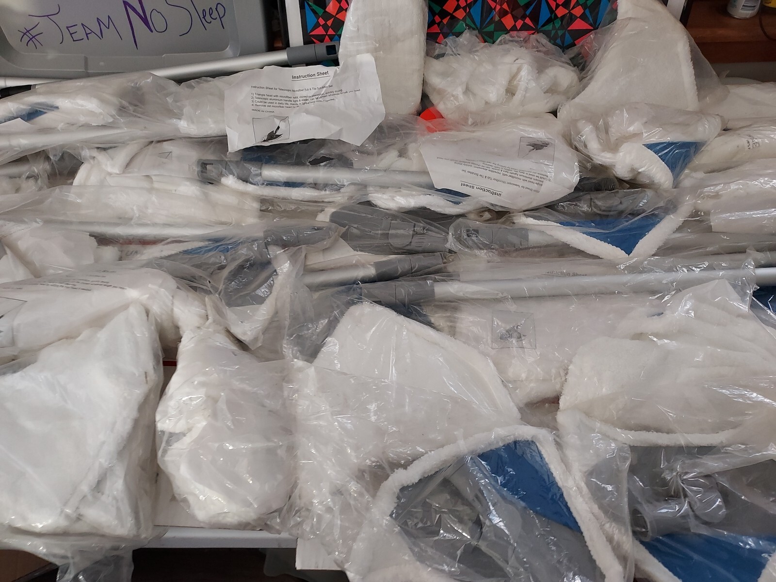 Lot Of 25 Pieces Extendable Tub And Tile Scrubber + Heads See Photos T3#79