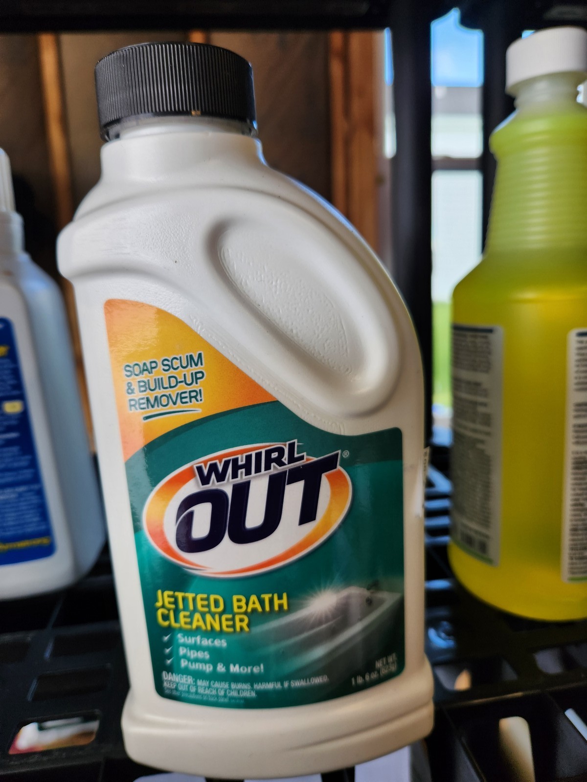 Whirl Out Jetted Bath Cleaner Soap Scum Build-Up Remover 1lb 8oz (680g) D9