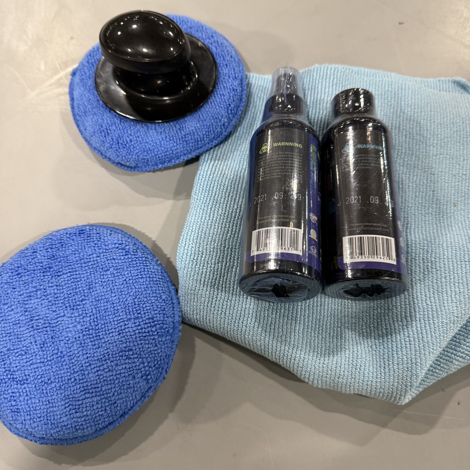 PHILISN QUICK SHINE CERAMIC LIQUID WAX,CLEANING PADS,SOFT FABRIC TOWEL – BLUE