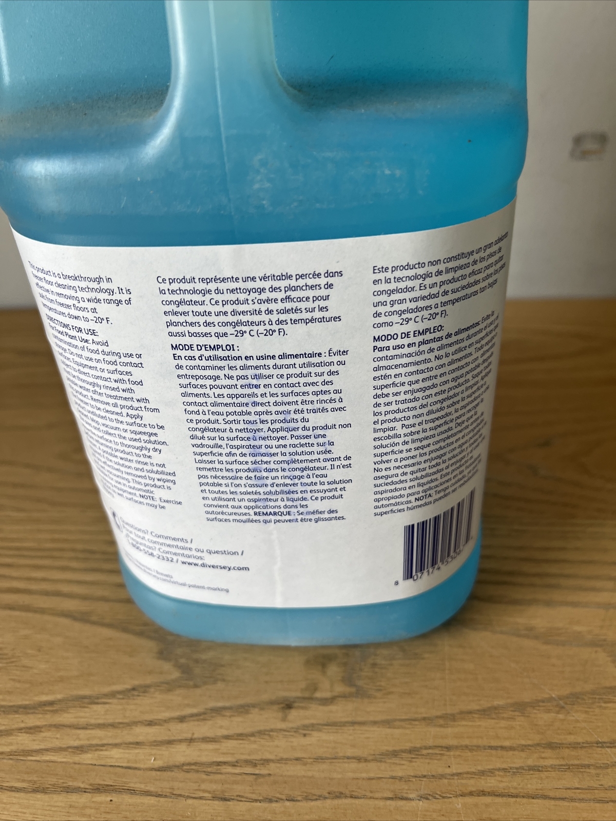 Diversey – 948030 Suma Freeze D2.9 Freezer Floor Cleaner (Case of 4)