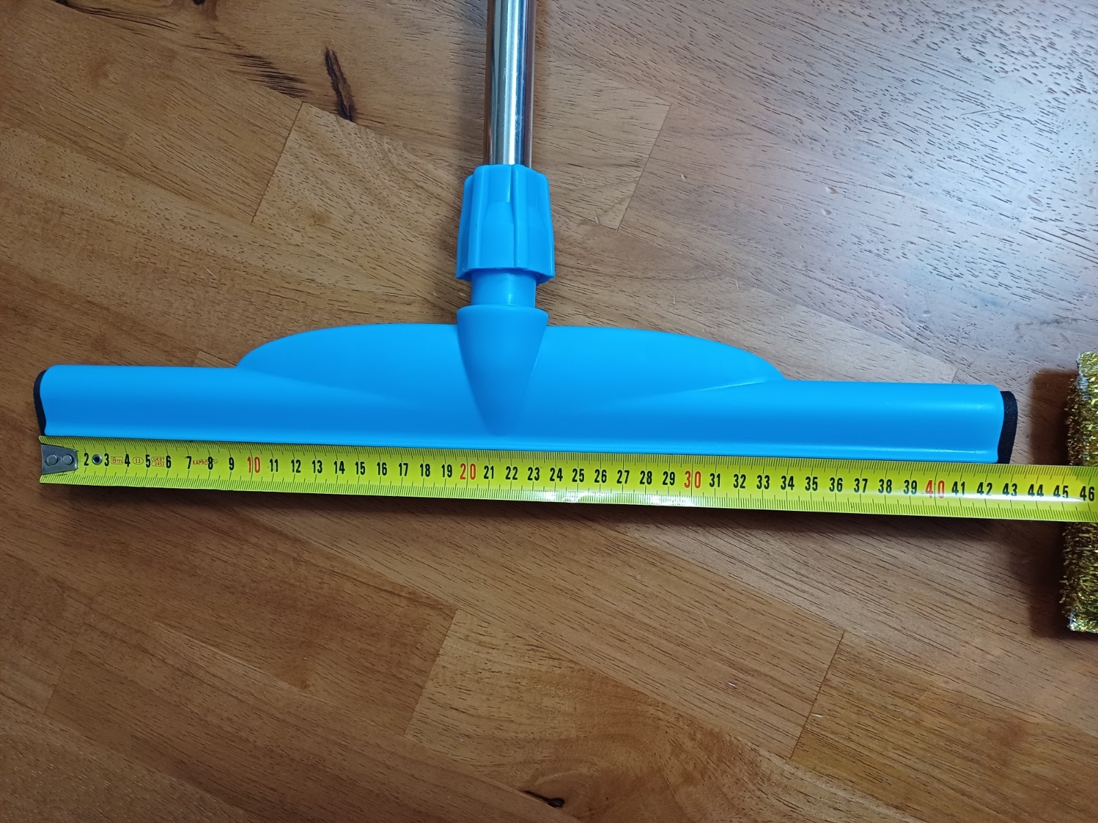 Heavy-Duty 17″ Floor Squeegee + 59″ Telescopic Long Handle For Thorough Cleaning