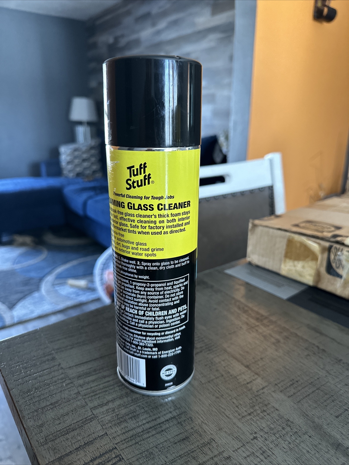 Tuff Stuff Foaming Glass Cleaner – 20 oz Can