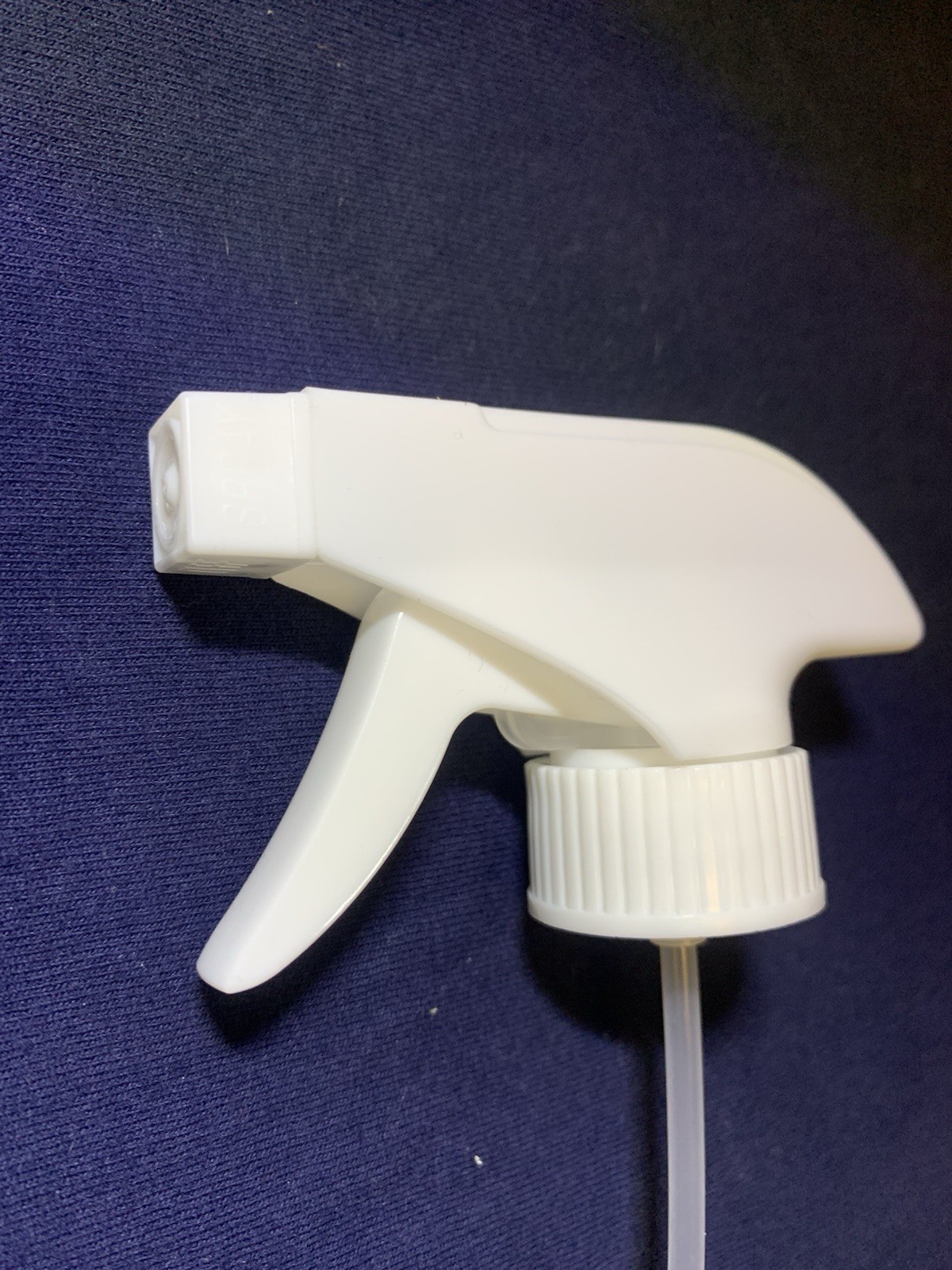 500 pc white plastic 28-400 nozzle trigger sprayer with 9.875″ dip tube
