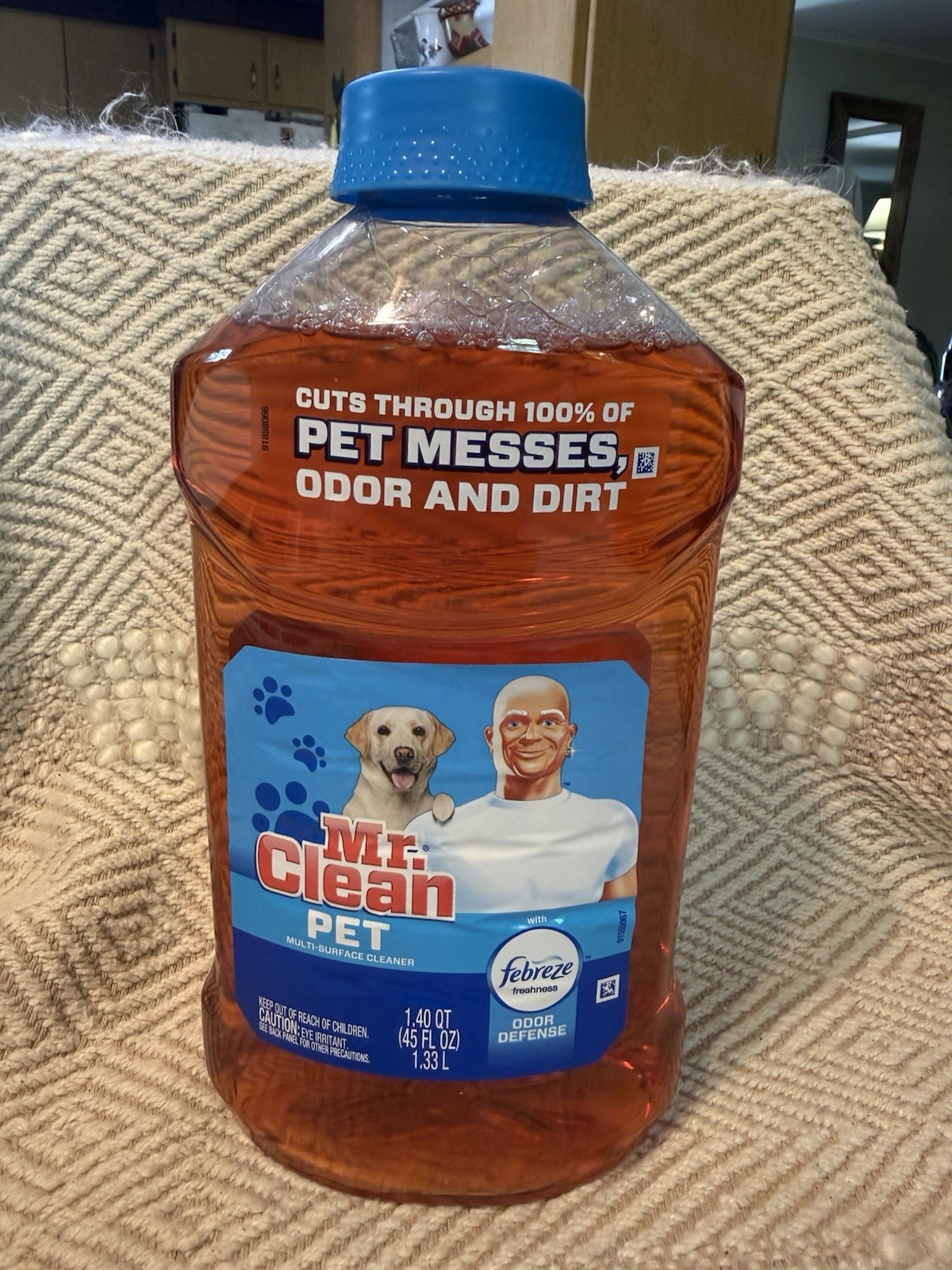 1~Mr Clean Pet Multi Surface Cleaner Household with Febreze Odor and Dirt 45 oz