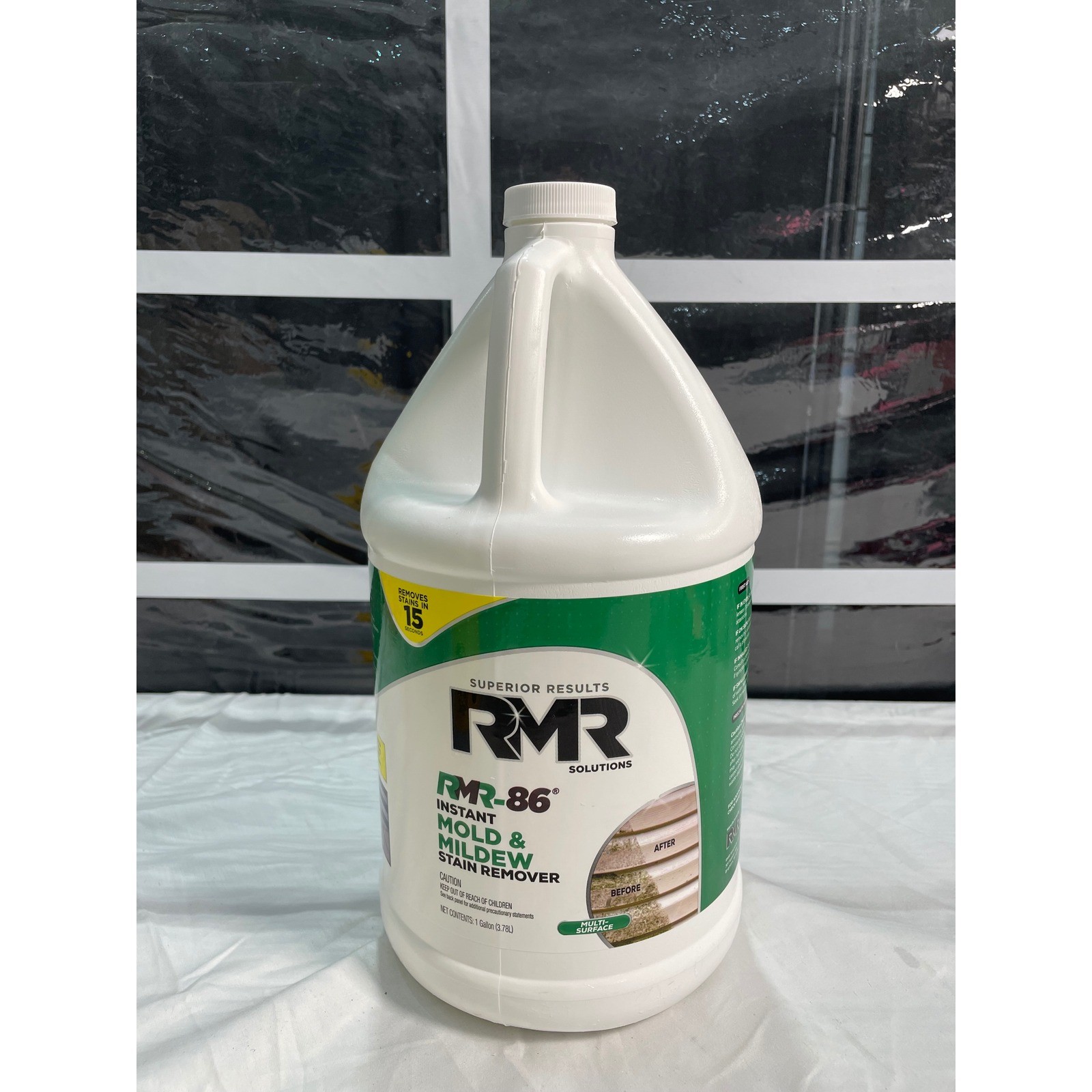RMR-86 Instant Mold and Mildew Stain Remover 1 Gallon Multi-Surface Cleaner