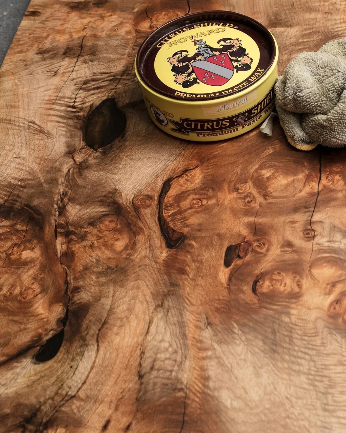 Enhance Your Furniture’s Shine – Howard Citrus Shield Paste Wax, 11 oz Neutral