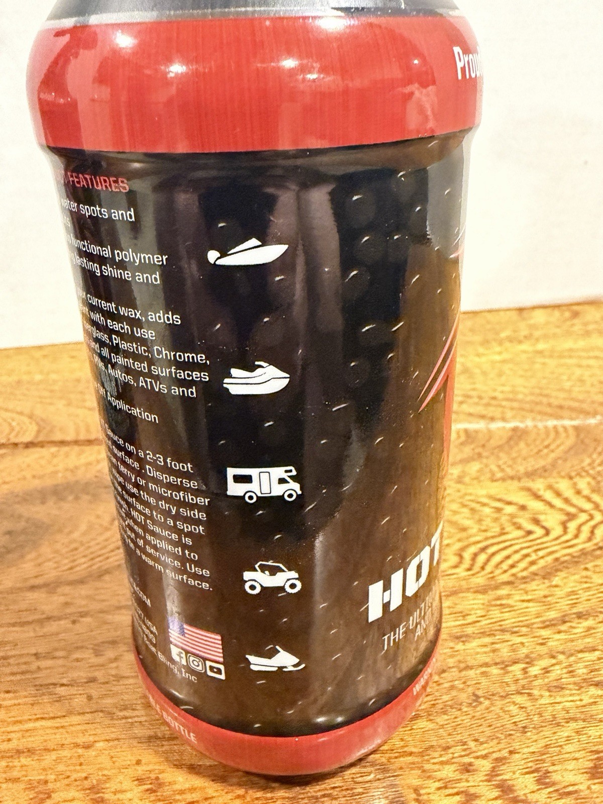(2) Hot Sauce Premium Hard Water Spot Remover w/High-Gloss Sealants 20oz. Read!
