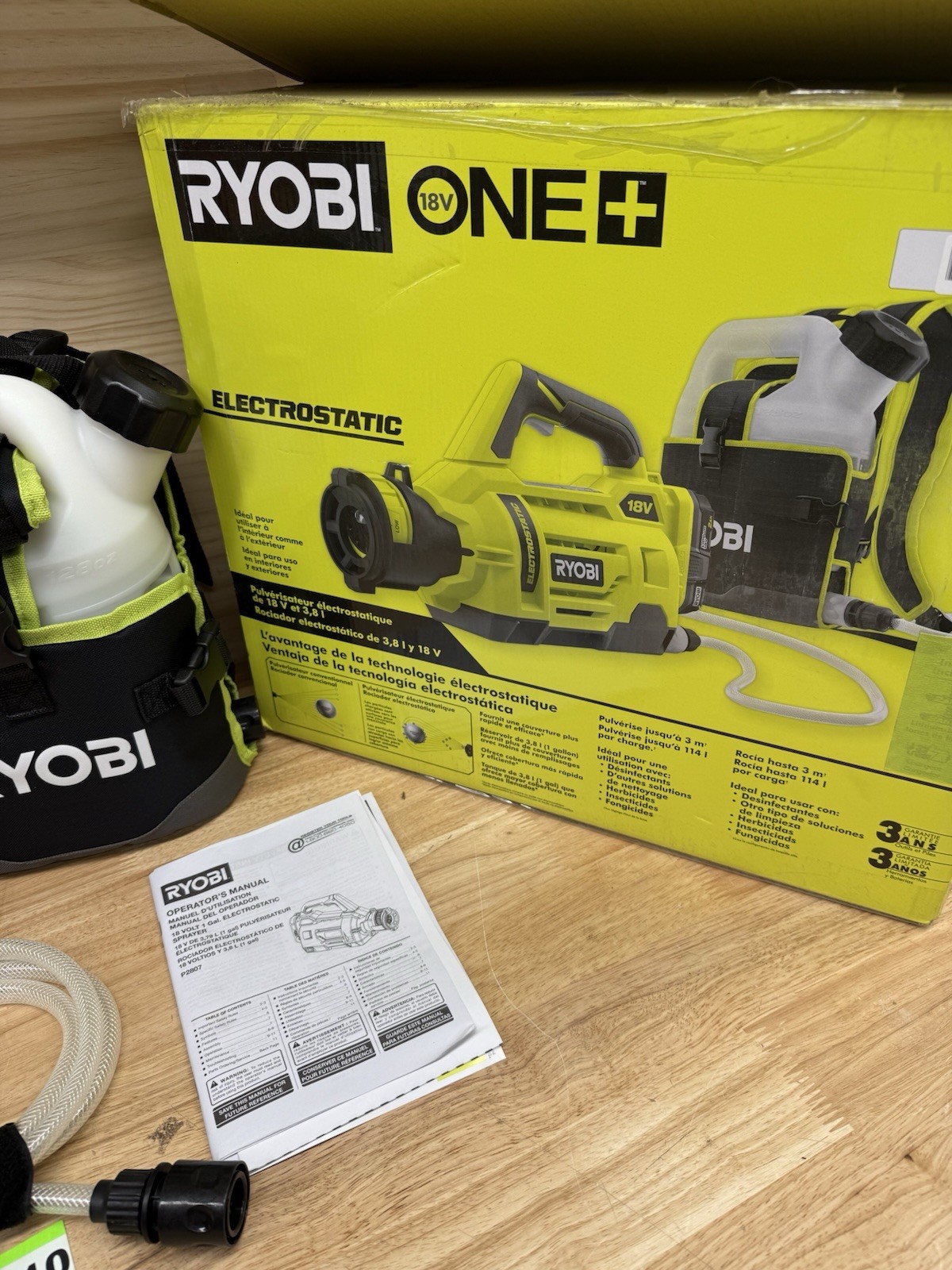 RYOBI ONE+ 18V Electrostatic 1 Gal. Sprayer Kit with 2 Batteries / Charger