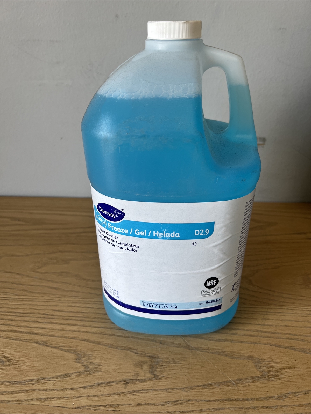 Diversey – 948030 Suma Freeze D2.9 Freezer Floor Cleaner (Case of 4)