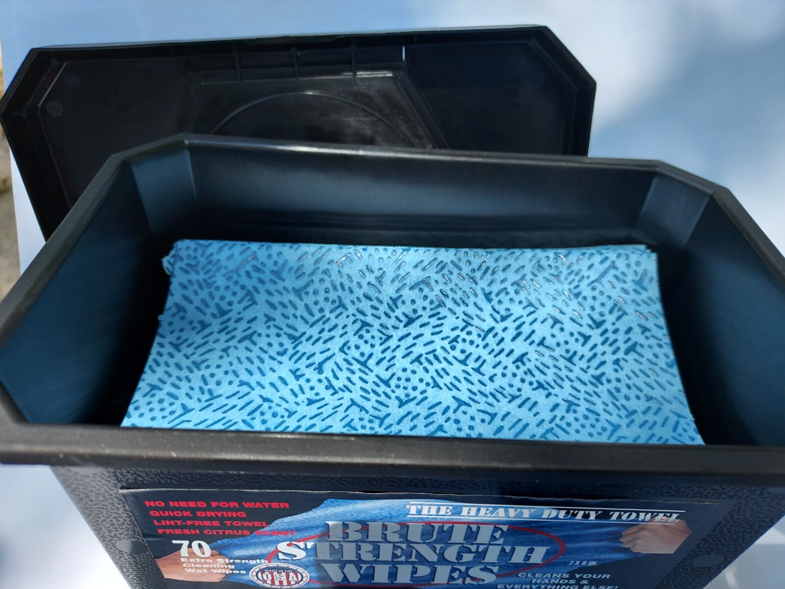 Brute Strength Wipes with BZK 12 pack for cleaning mold and mildew-ink, grease