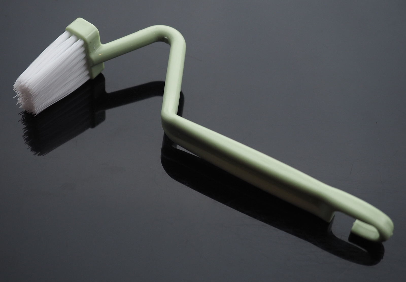 3pcs Set – Groove Gap Cleaning Scraper & Vent Blind Cleaner & Toilet V Brush