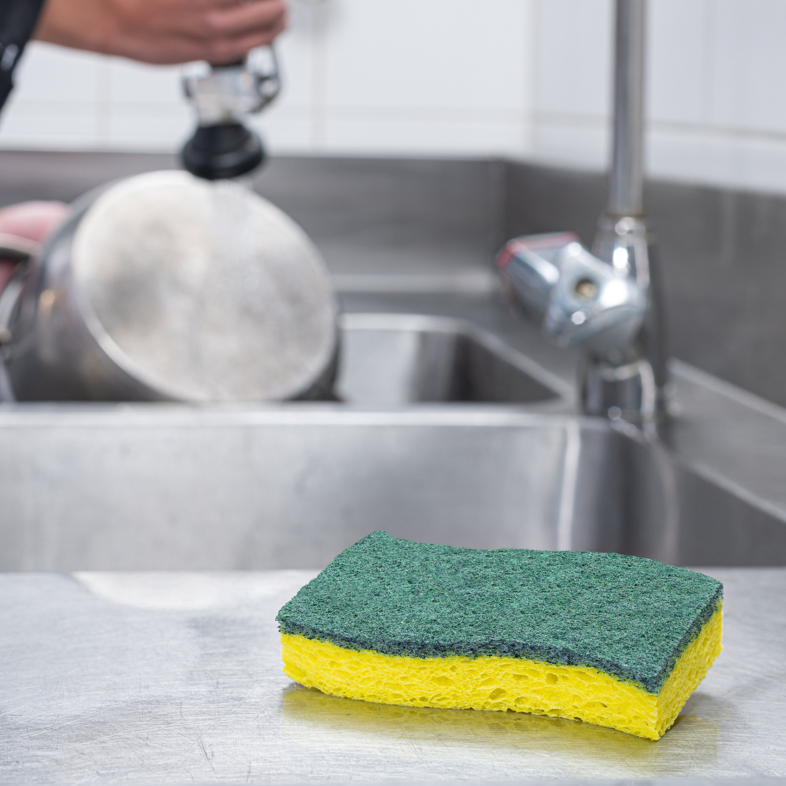 Scotch-Brite Heavy Duty Scrub Sponges: (Yellow and Green) [36-pack]