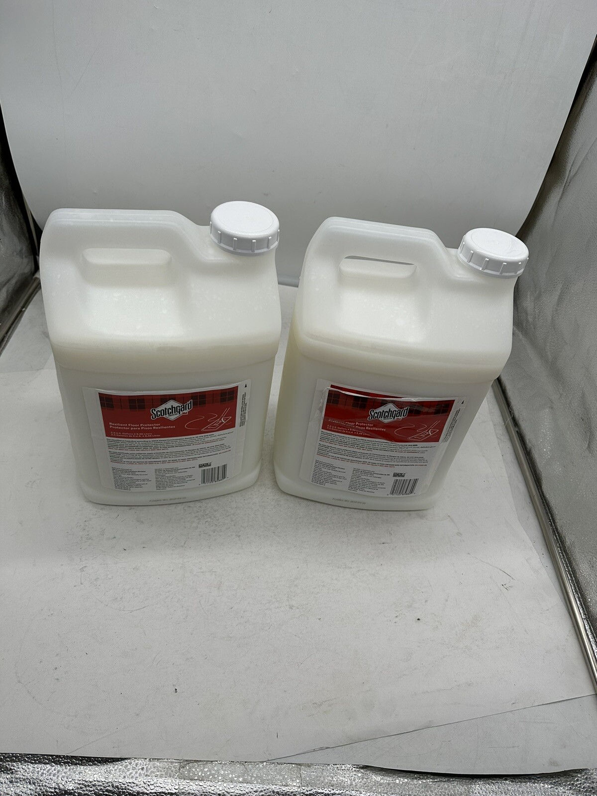 Scotchgard 3M Resilient Floor Protectant 2.5 gal 85880 – 2 pack