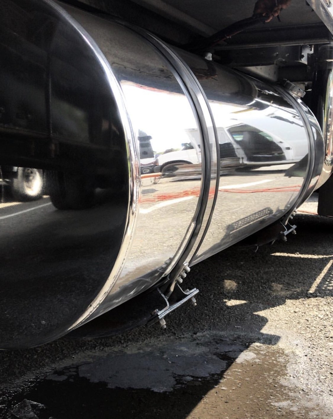 Heavy Cut Liquid Metal Polish for Aluminum, Stainless Steel, Rims & Wheels 24 Oz