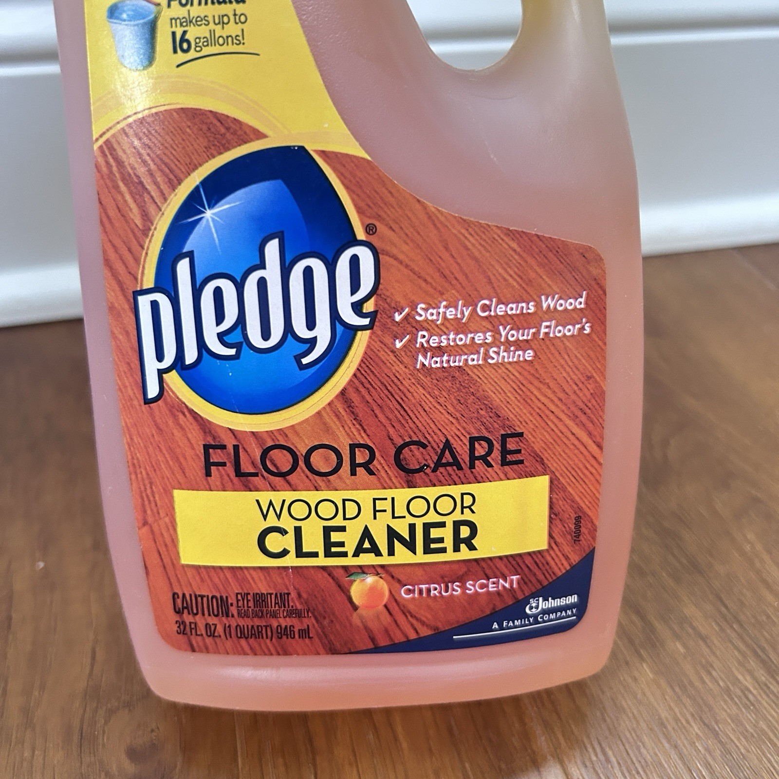 Pledge Floor Care Wood Floor Cleaner CITRUS SCENT 32 Oz. Discontinued 85% Full