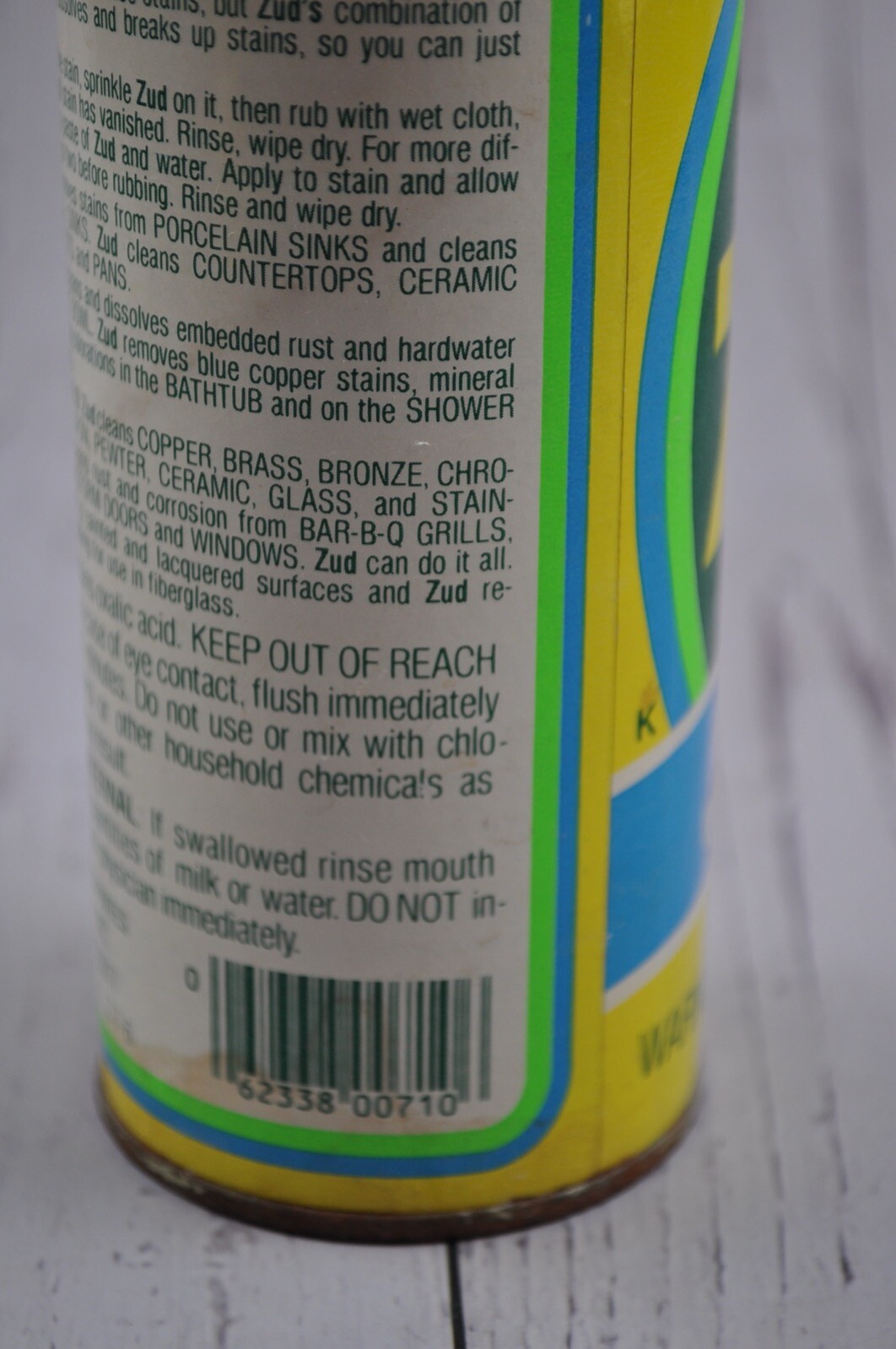 Vintage ZUD Heavy Duty Cleanser 6 Oz. Can Open Prop Display