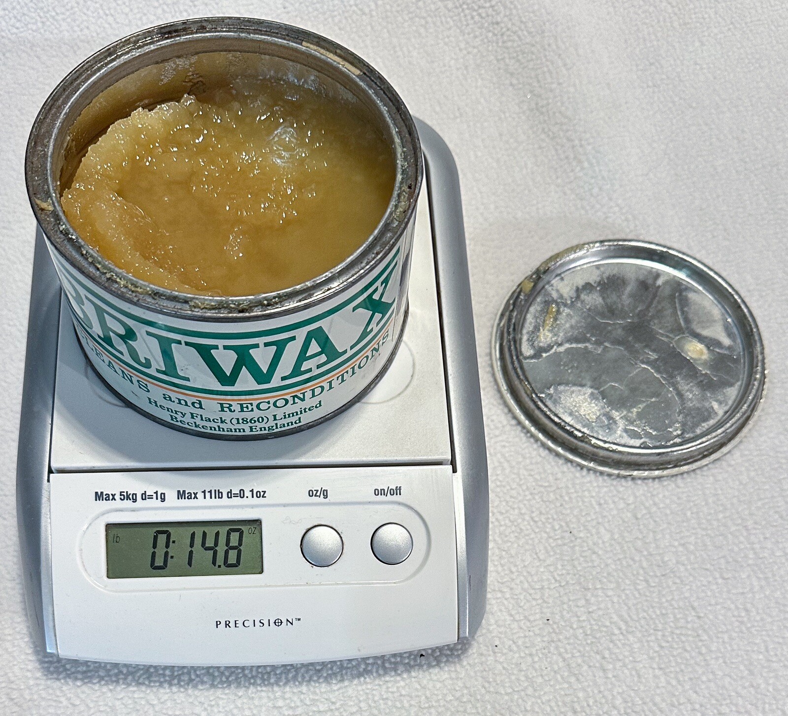 Vintage Briwax Natural Wax Metal Can Clear Wood Wooden Surfaces 15.7 Oz Total Wt
