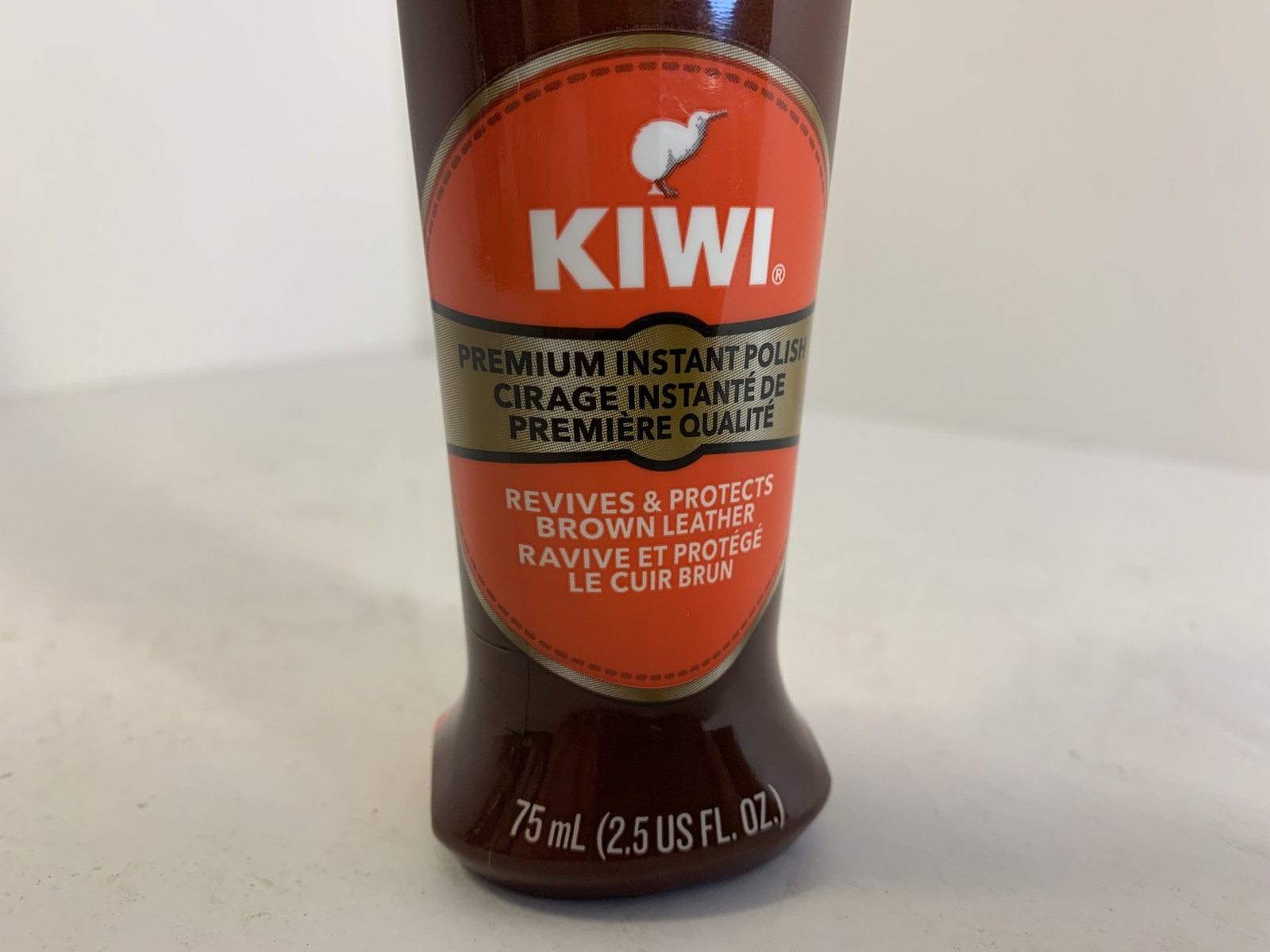 Kiwi Premium Instant Shine Brown Shoe Polish 75mL (2.5 Fl Oz) Leather Care