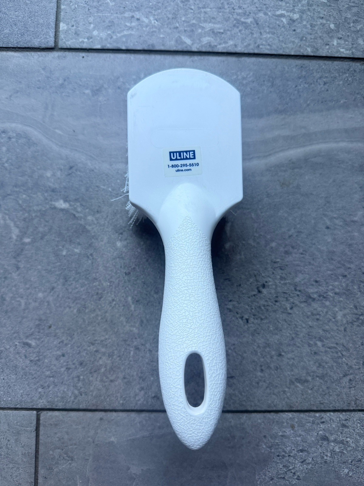 Uline ~ Plastic Utility Brush 9” Inch Long Handle Scrub Brush Kitchen White NEW