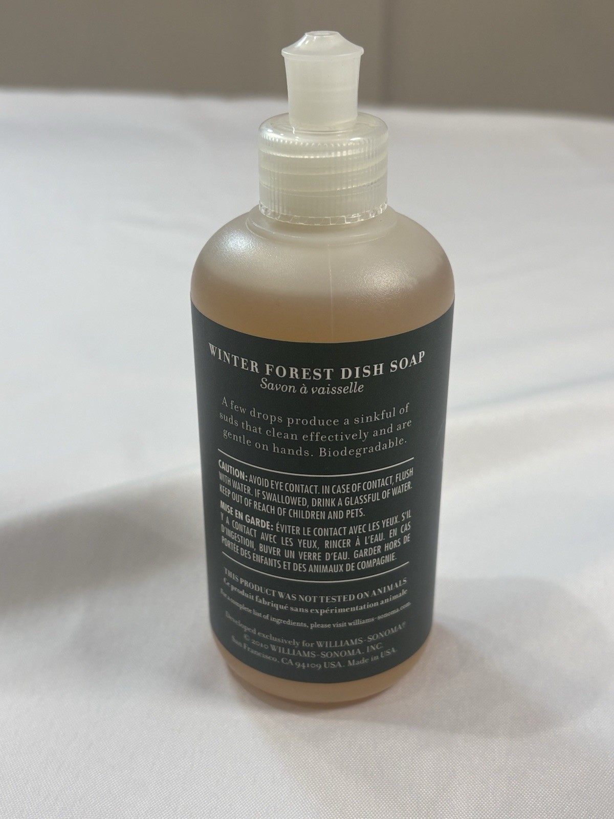 Williams-Sonoma Winter Forest dish soap 8 Fl Oz.