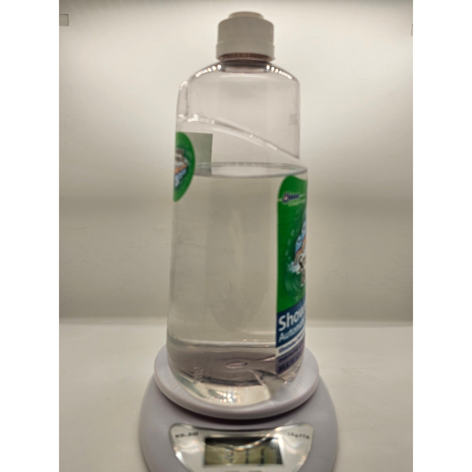 USED Scrubbing Bubbles Automatic Shower Cleaner Refill Glade Refreshing 34oz HTF