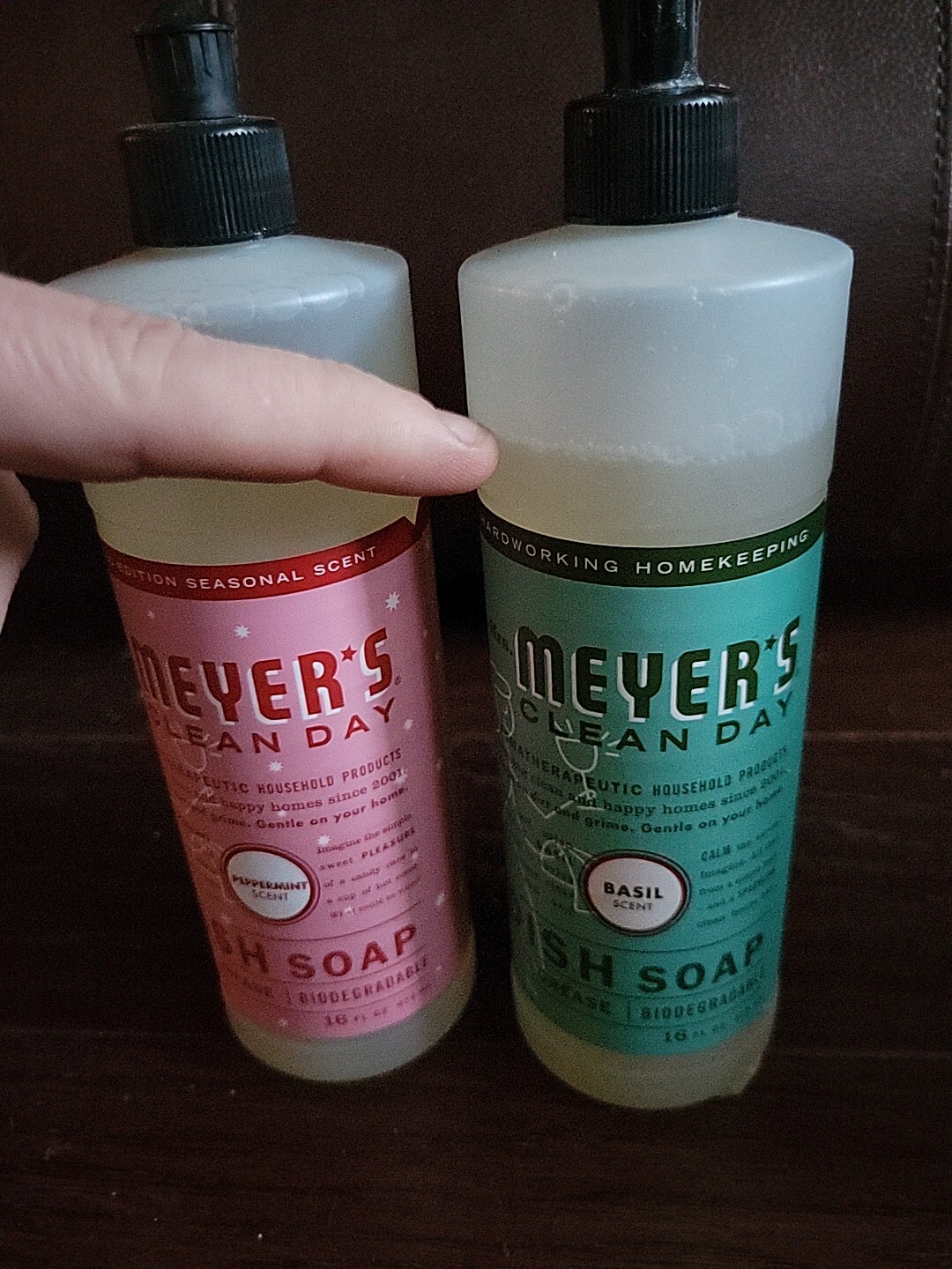 2 Mrs Meyers Liquid Dish Soap Peppermint Seasonal Scent & Basil Scent 16 Oz –