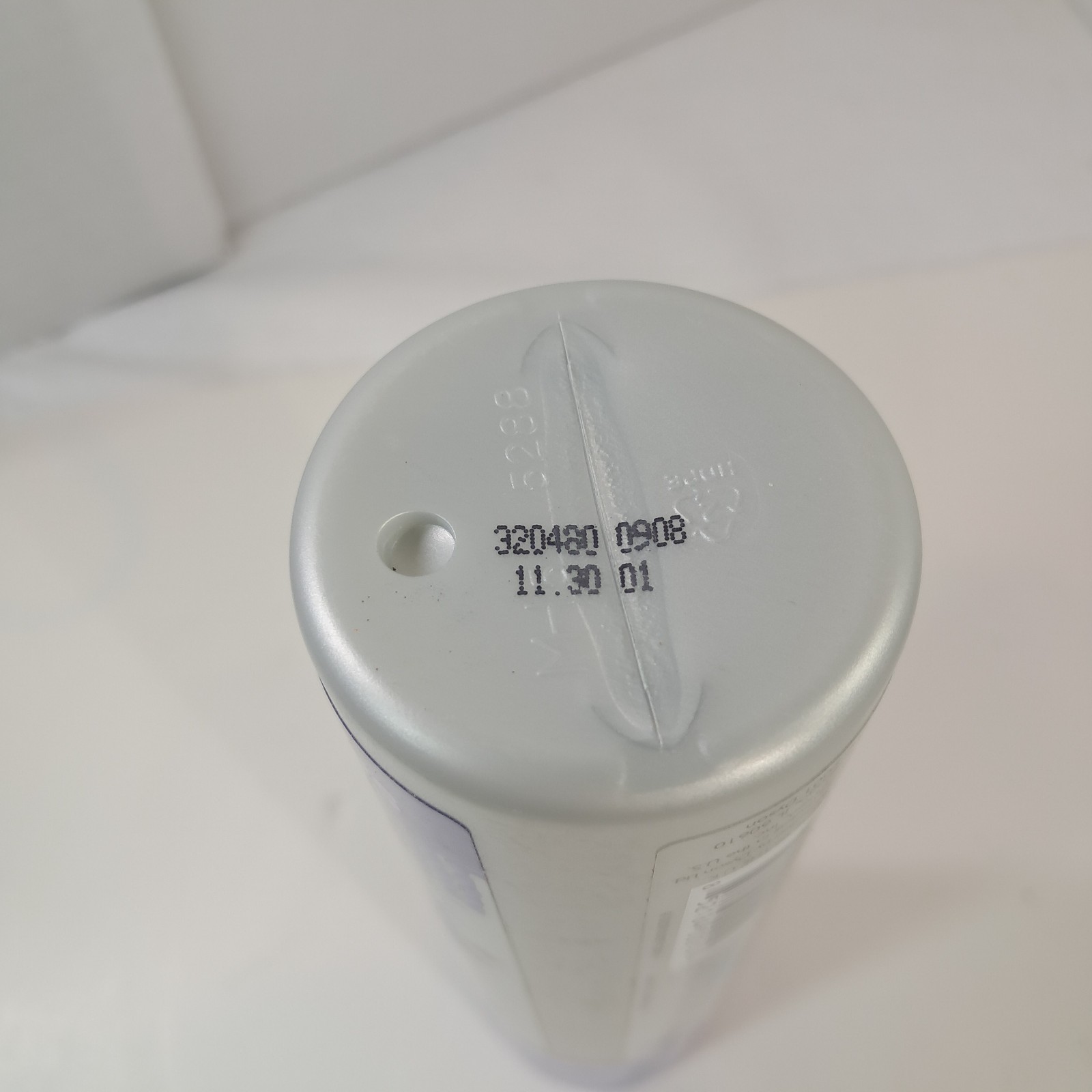NEW Dyson Dyzolv Spot Cleaner for Carpets & Rugs 4 Active Agents 8.5 oz genuine