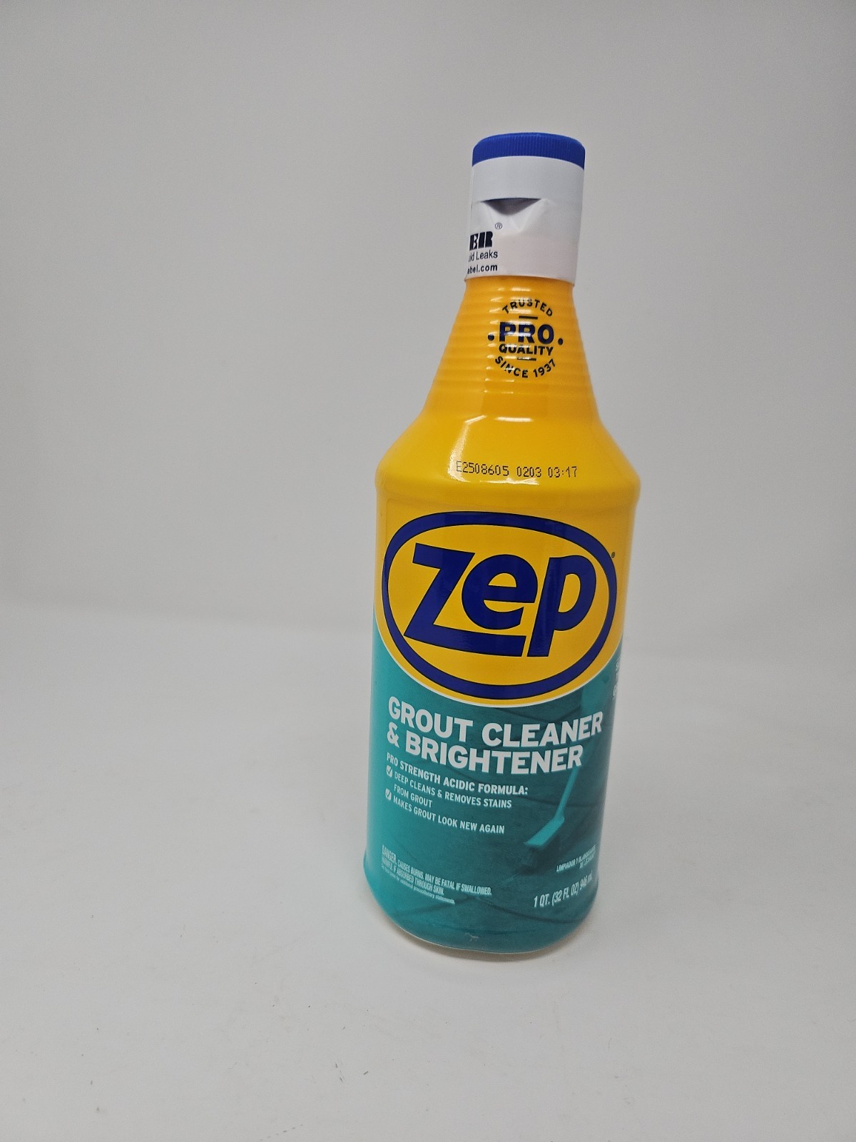ZEP Grout Cleaner and Brightener, Non Abrasive – 32oz.