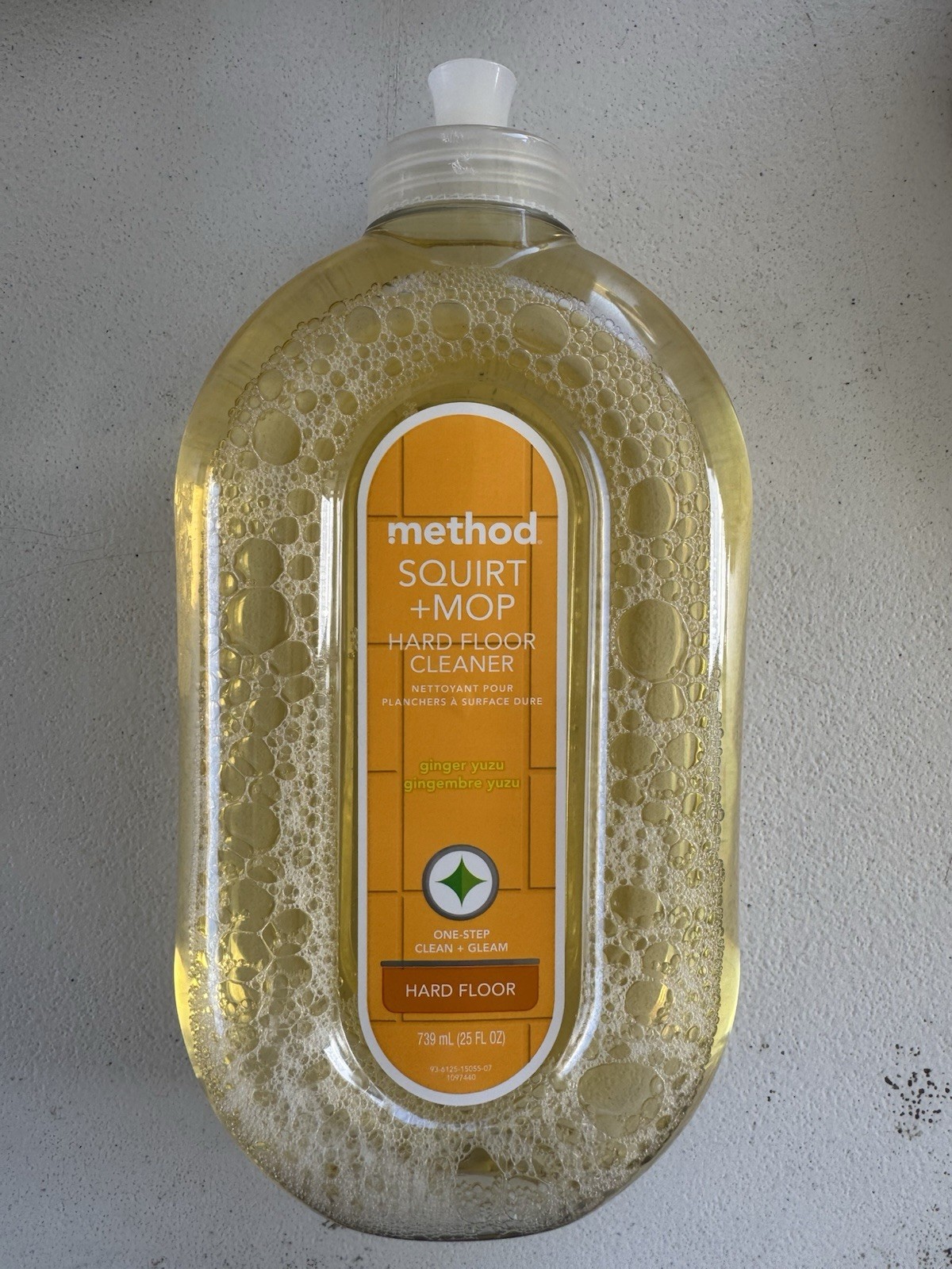 Method Squirt & Mop Hard Floor Cleaner Ginger Yuzu 25 fl oz bottle