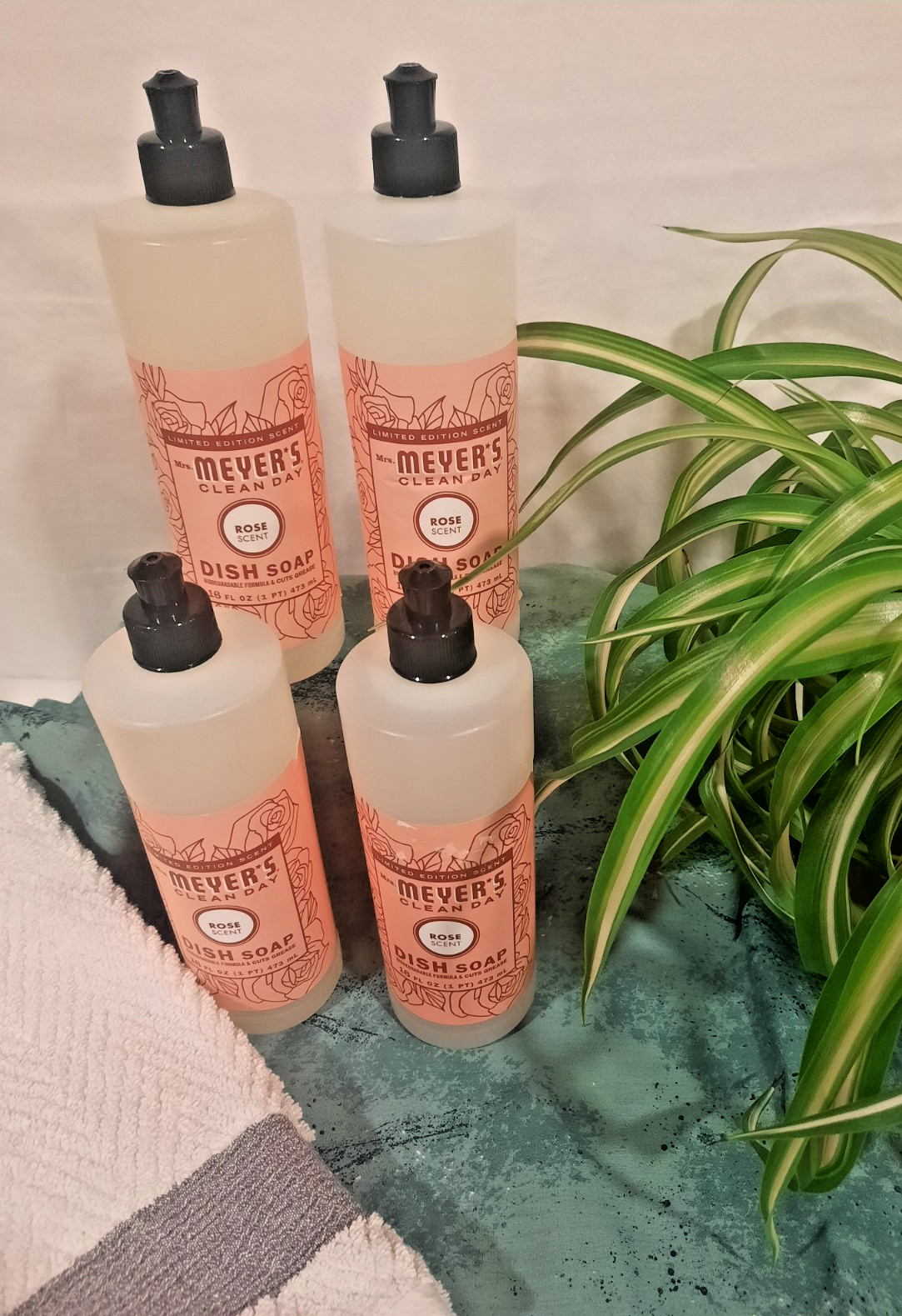 4X BRAND NEW MRS. MEYER’S CLEAN DAY ROSE SCENTED LIQUID DISH SOAP 16 OZ BOTTLES