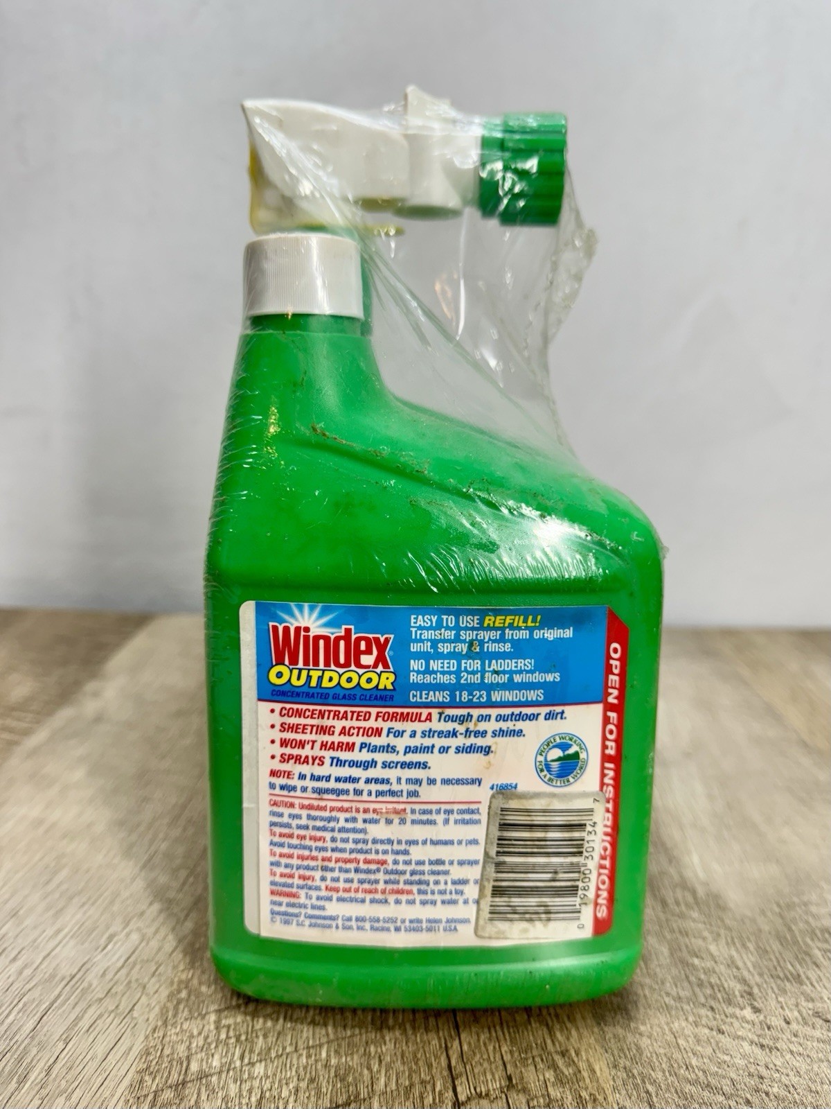 Windex Outdoor Concentrated Glass Cleaner 32oz + Refill Safe on Plants 1997 2Pk