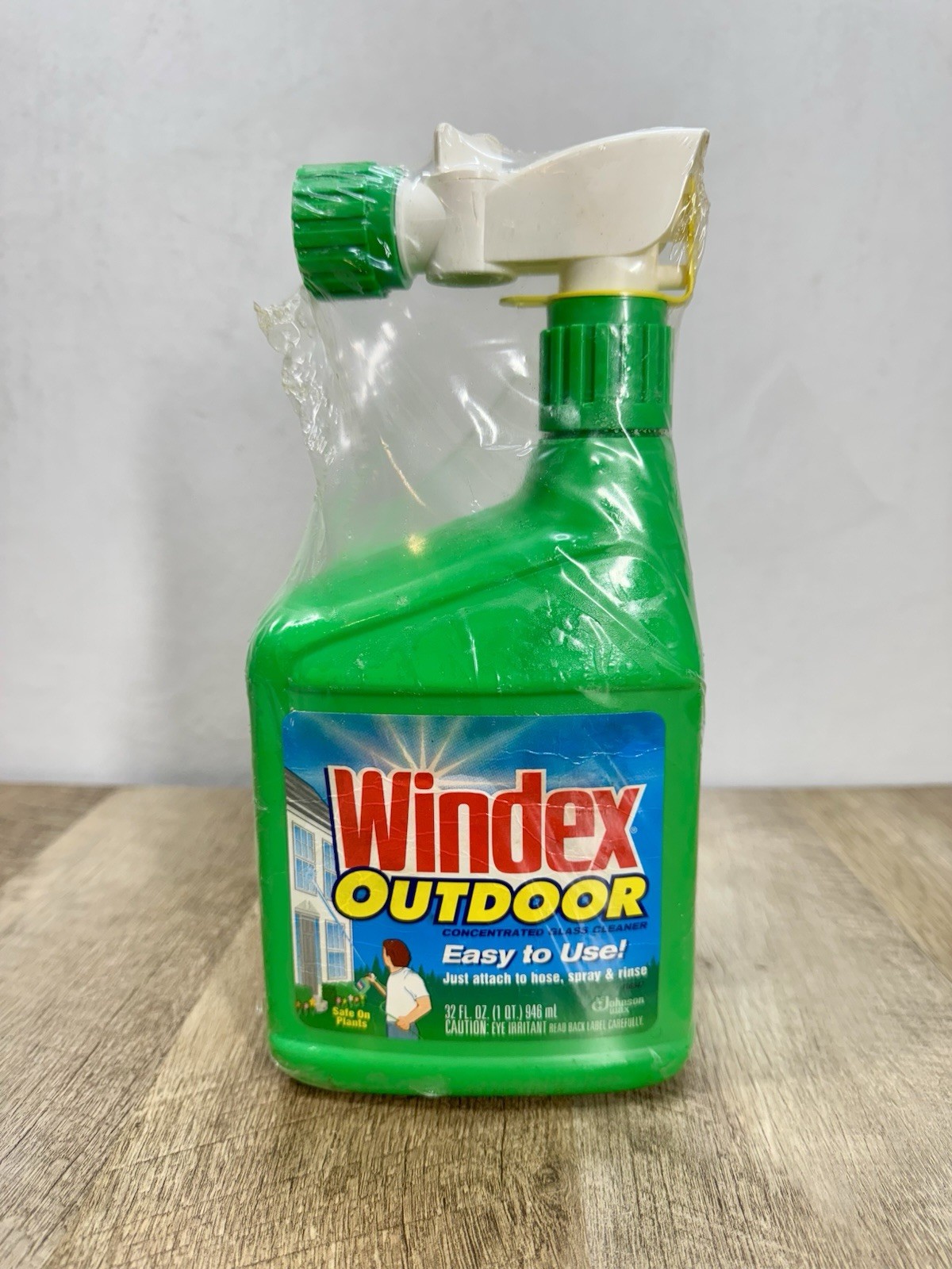 Windex Outdoor Concentrated Glass Cleaner 32oz + Refill Safe on Plants 1997 2Pk