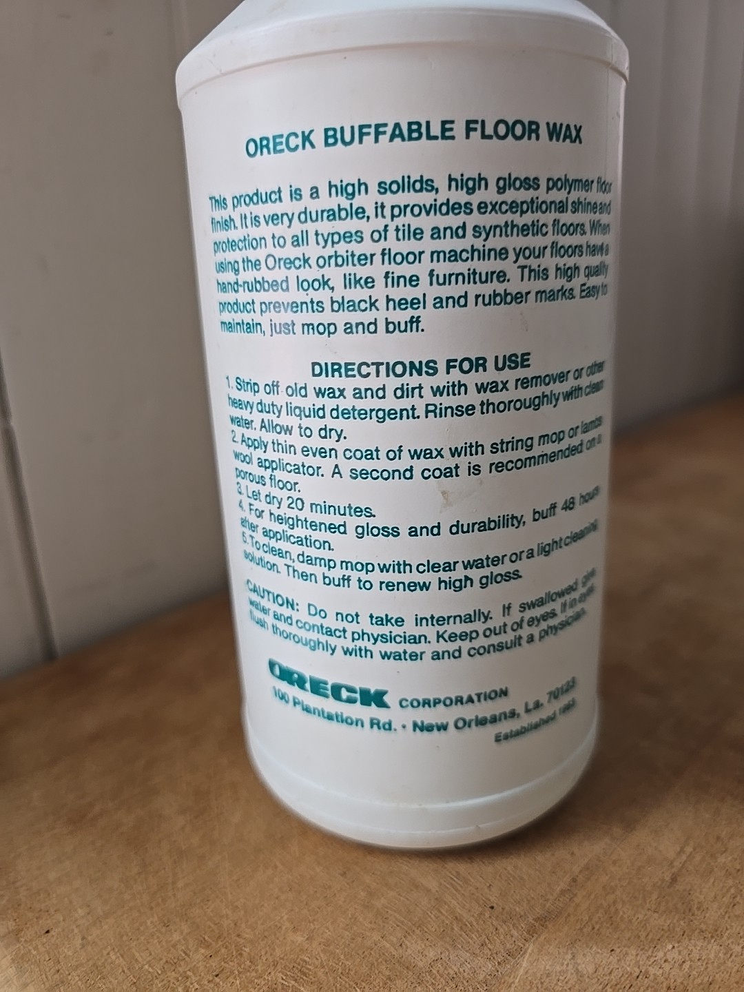 Vintage Oreck Commercial Buffable Floor Wax 32 Fl. Oz. Full Open Bottle