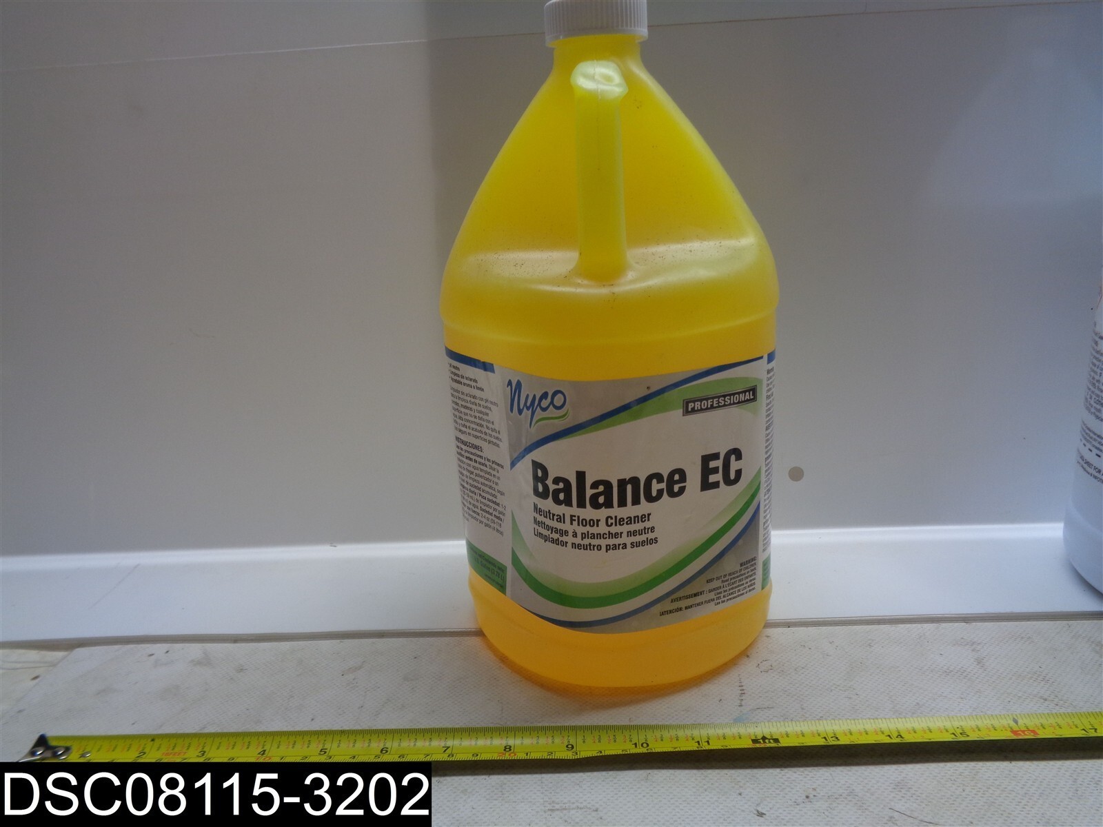 QTY=1 Gallon: NL158-G4 Nyco Balance EC Neutral Floor Cleaner 605376158449