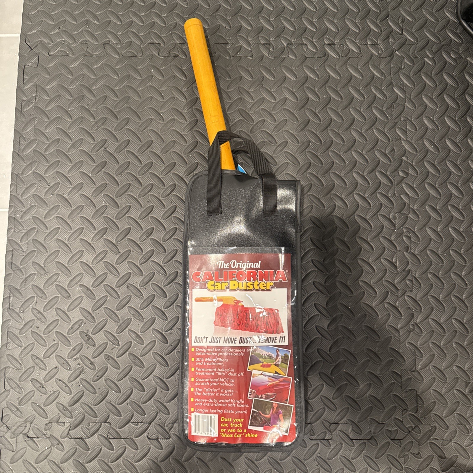 62442 Standard Car Duster with Wooden Handle,Red