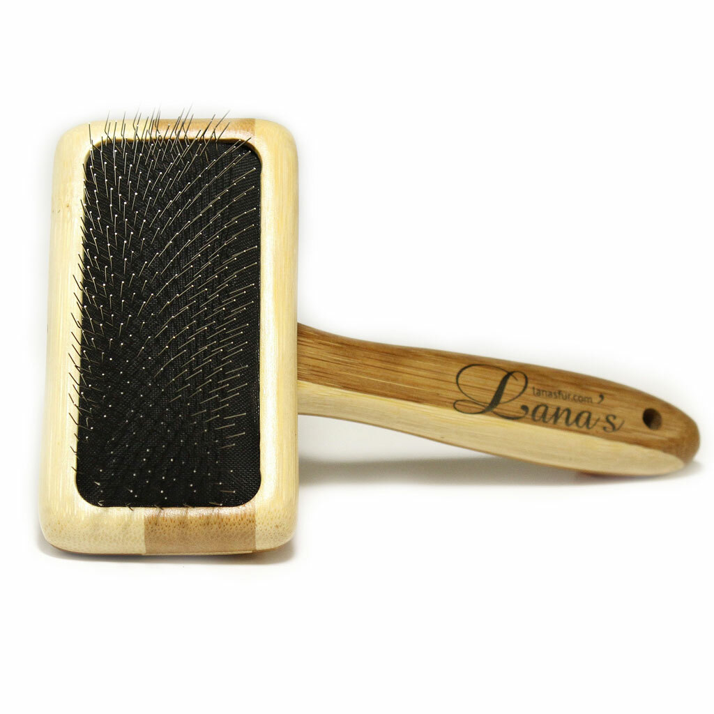 Lana’s Bamboo Fur Brush – Medium