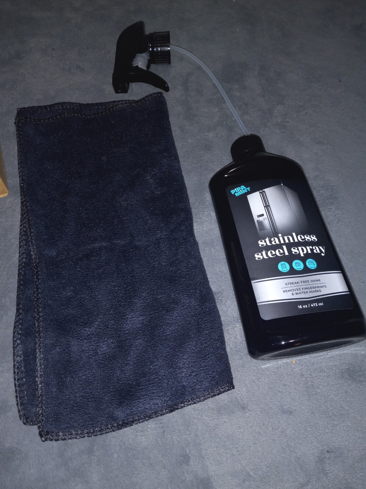 Pipa Mint Stainless Steel Spray Cleaning Kit – 16oz Bottle + Microfiber Towel