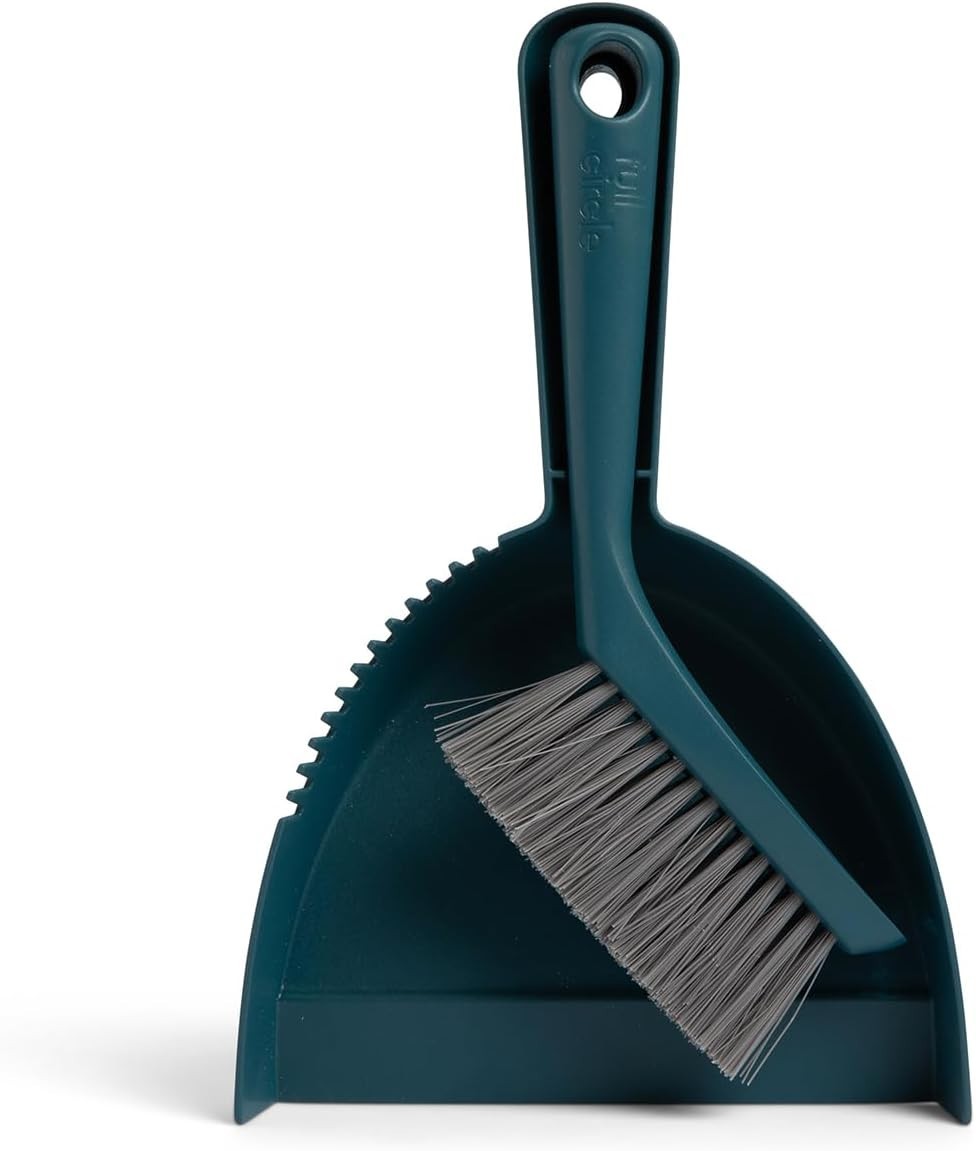 Compact Broom and Dustpan Set – Heavy Duty Cleaning with Recycled Materials