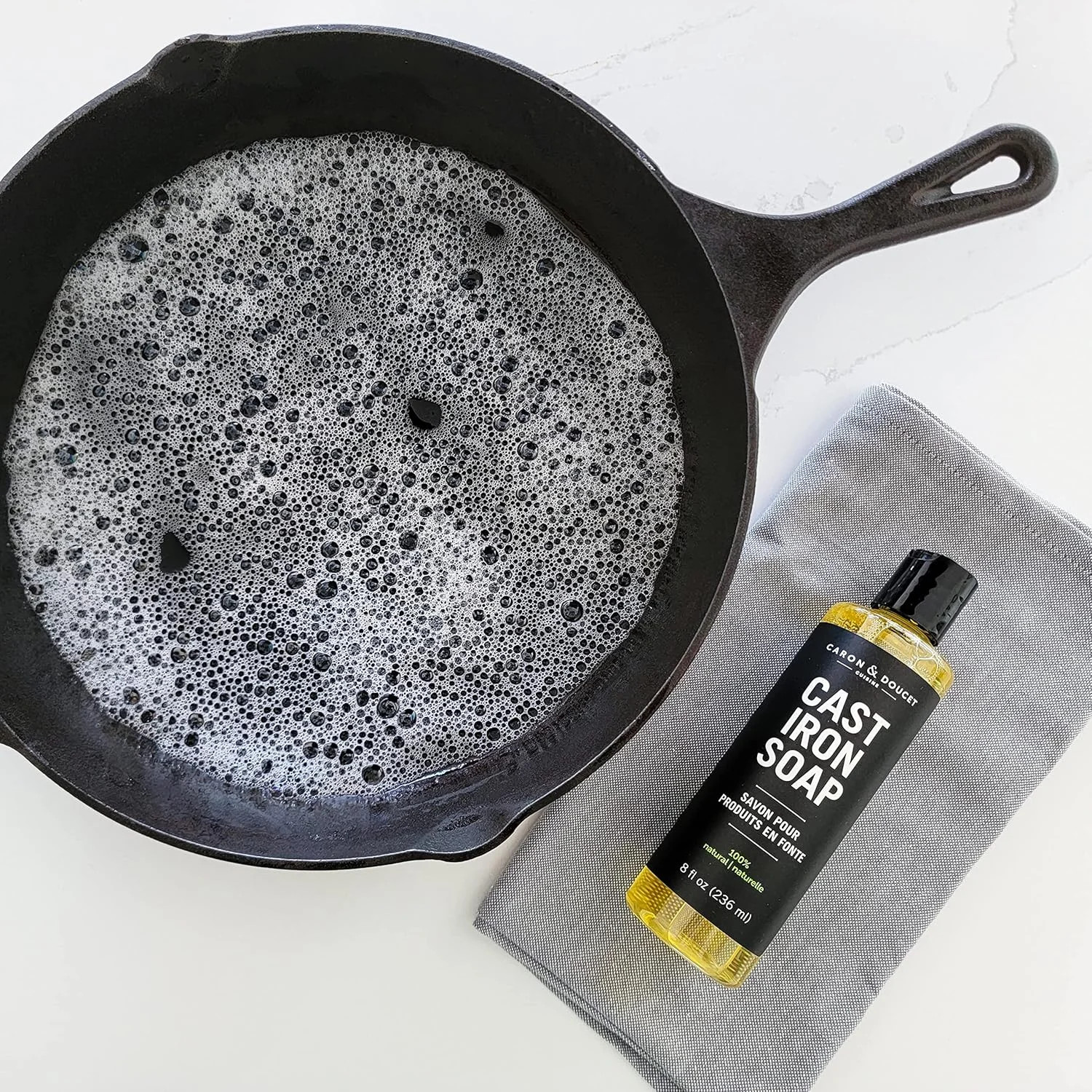 CARON & DOUCET – Cast Iron Cleaning & Conditioning Set: Seasoning Oil & Cleaning