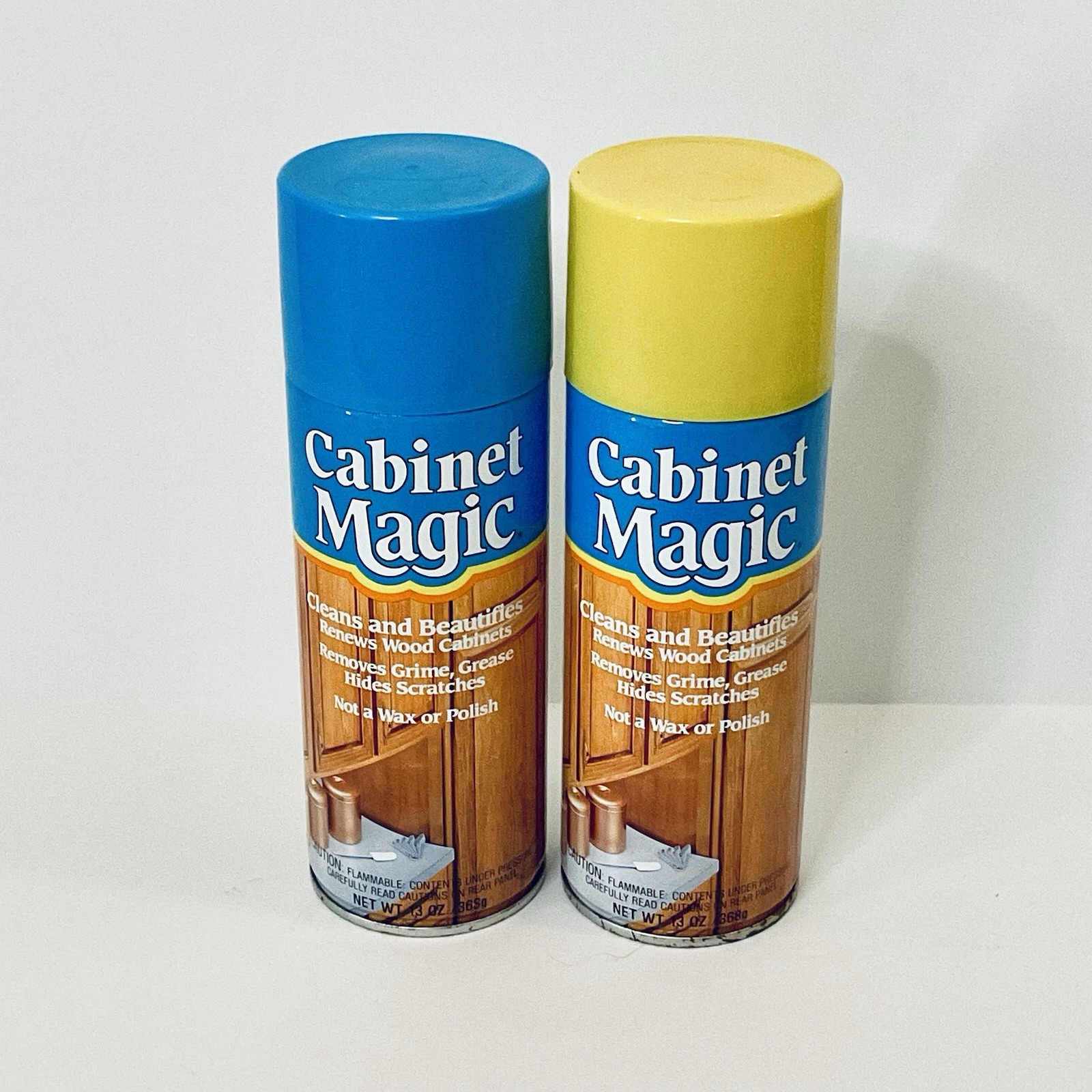(2) MAGIC CABINET MAGIC CLEANS BEAUTIFIES RENEWS WOOD CABINETS 13 OZ