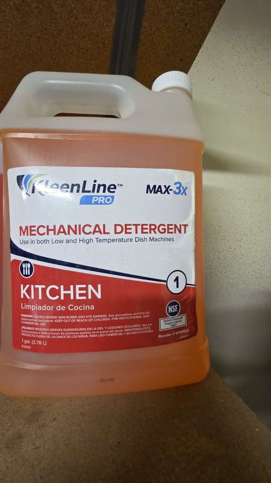 KleenLine PRO Mechanical Dish Detergent, Liquid 1 gal (3.78L) NSF RLB243C