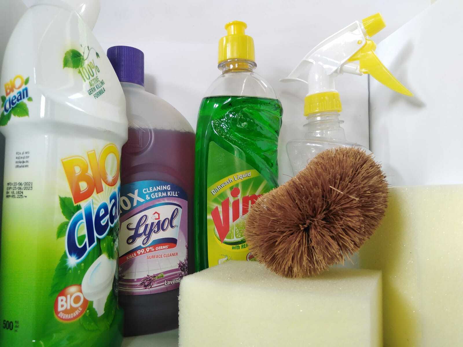 Bio clean Toilet Bowl Floor Dish Wash Liquid Cleaner items spray Sponge Brush