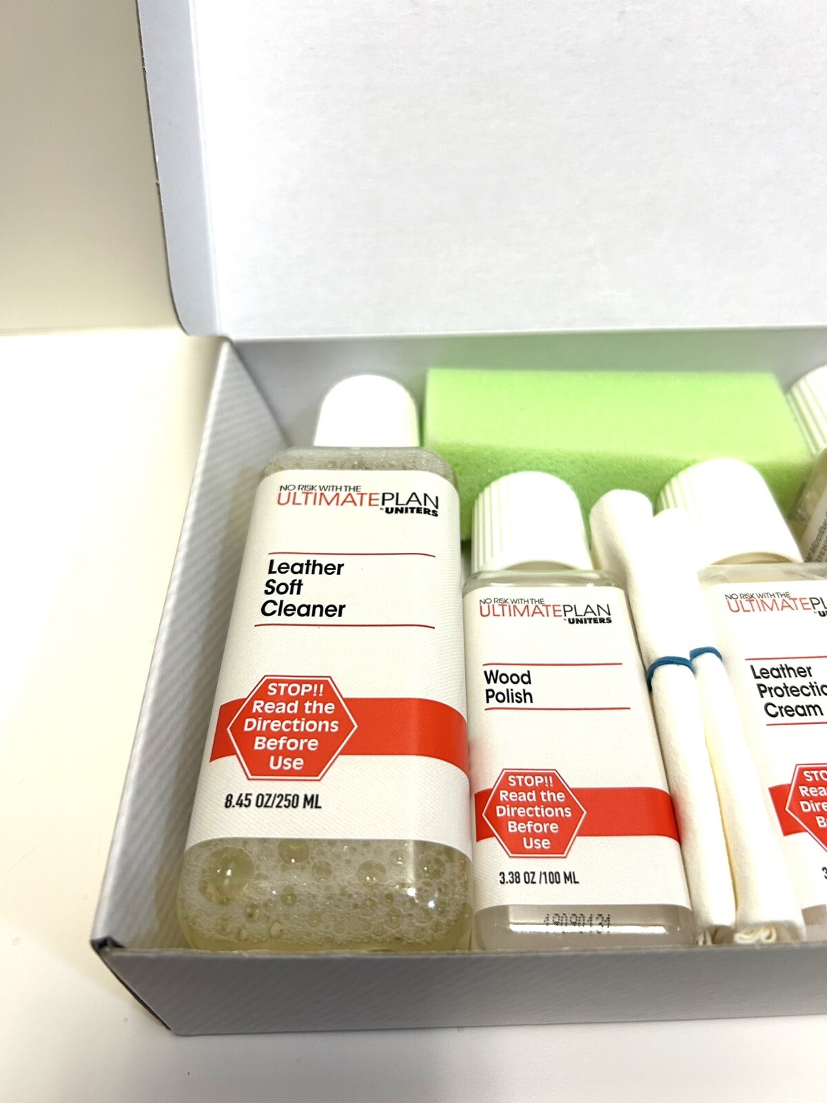 New ULTIMATE PLAN UNITERS FURNITURE CLEANING KIT FABRIC LEATHER WOOD MICROFIBER