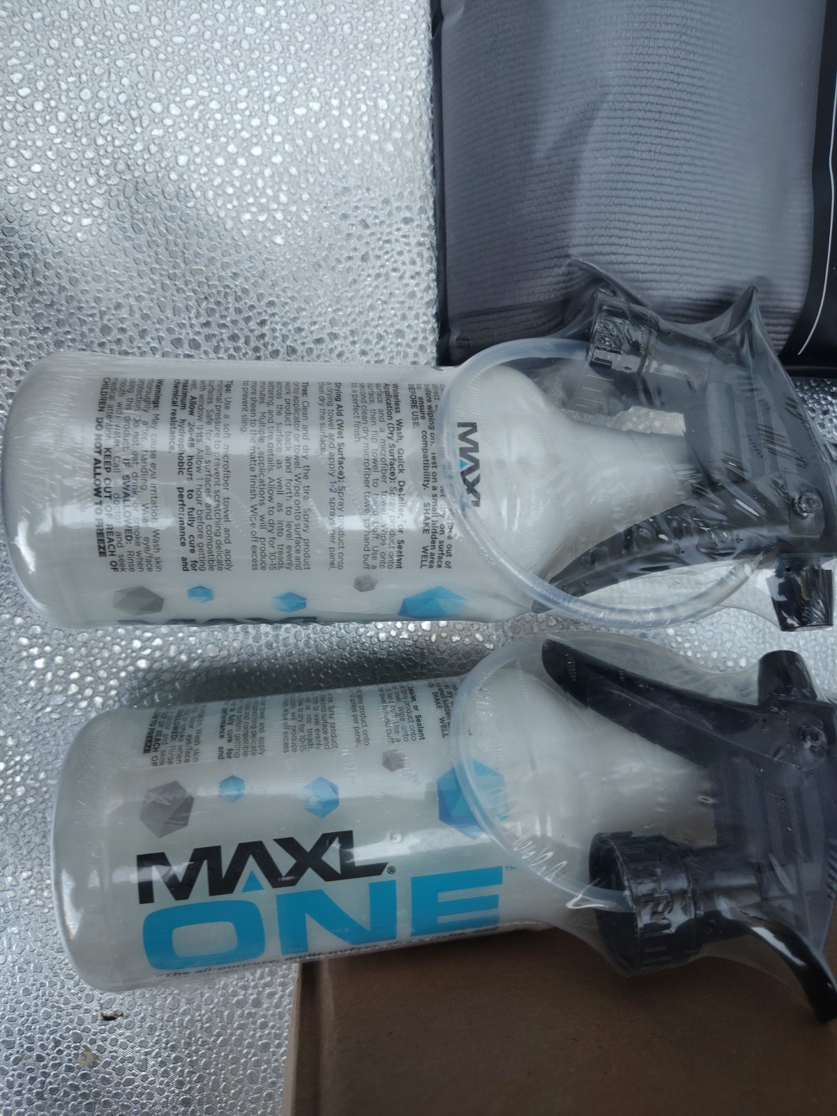 MAXLONE Car Spray with Triphene Tech – Waterless Cleaner & Detailer (2x20oz)